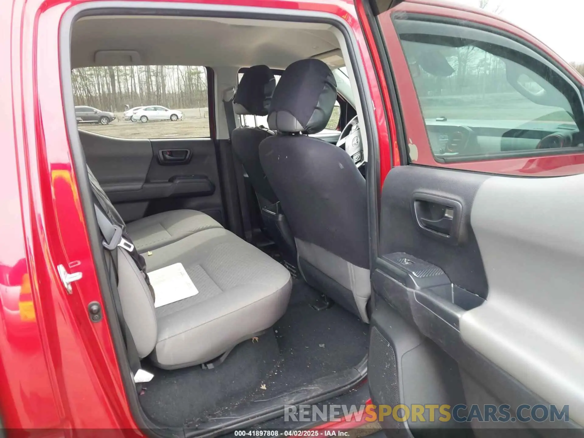 8 fotografías del automóvil dañado 3TYCZ5ANXNT076537 TOYOTA TACOMA 2022