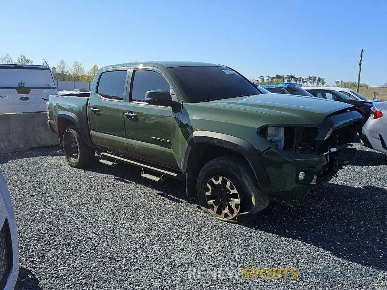4 fotografías del automóvil dañado 3TYCZ5ANXNT076604 TOYOTA TACOMA 2022