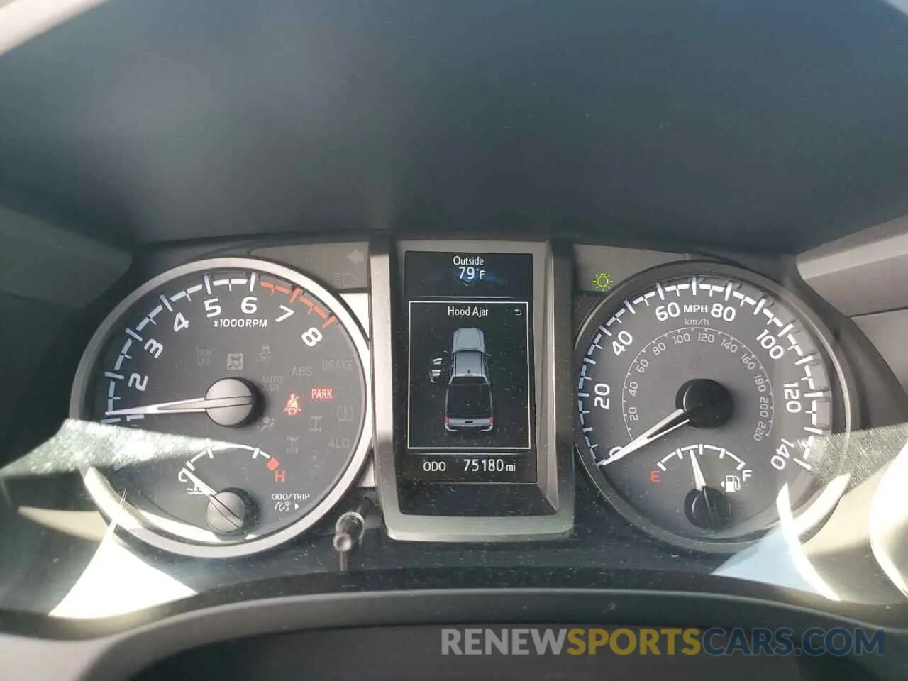 9 fotografías del automóvil dañado 3TYCZ5ANXNT103817 TOYOTA TACOMA 2022