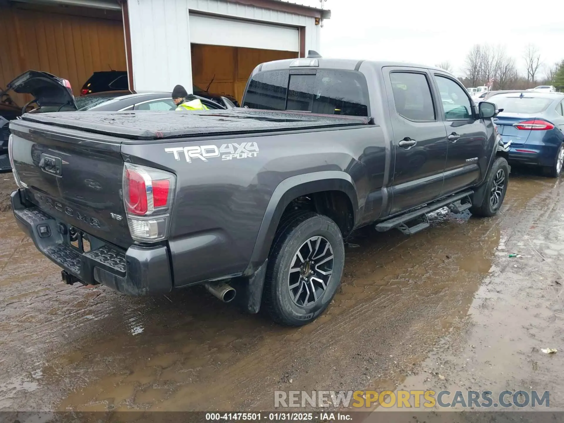 4 fotografías del automóvil dañado 3TYDZ5BN1NT017041 TOYOTA TACOMA 2022
