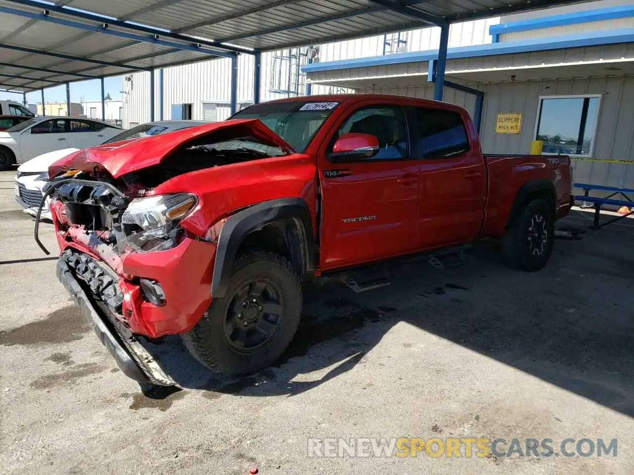 1 fotografías del automóvil dañado 3TYDZ5BN7NT016315 TOYOTA TACOMA 2022