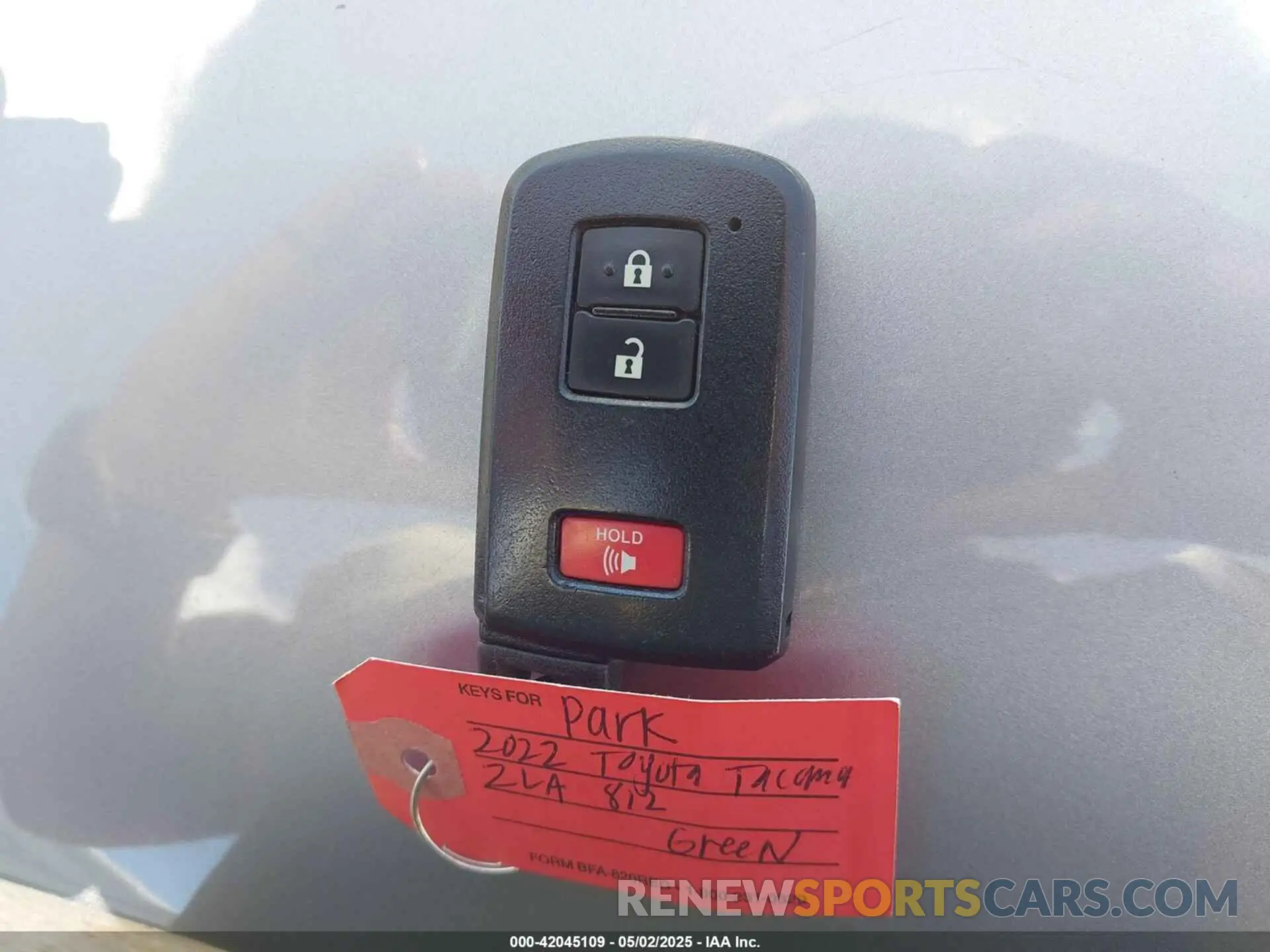 11 fotografías del automóvil dañado 3TYDZ5BN8NT010331 TOYOTA TACOMA 2022