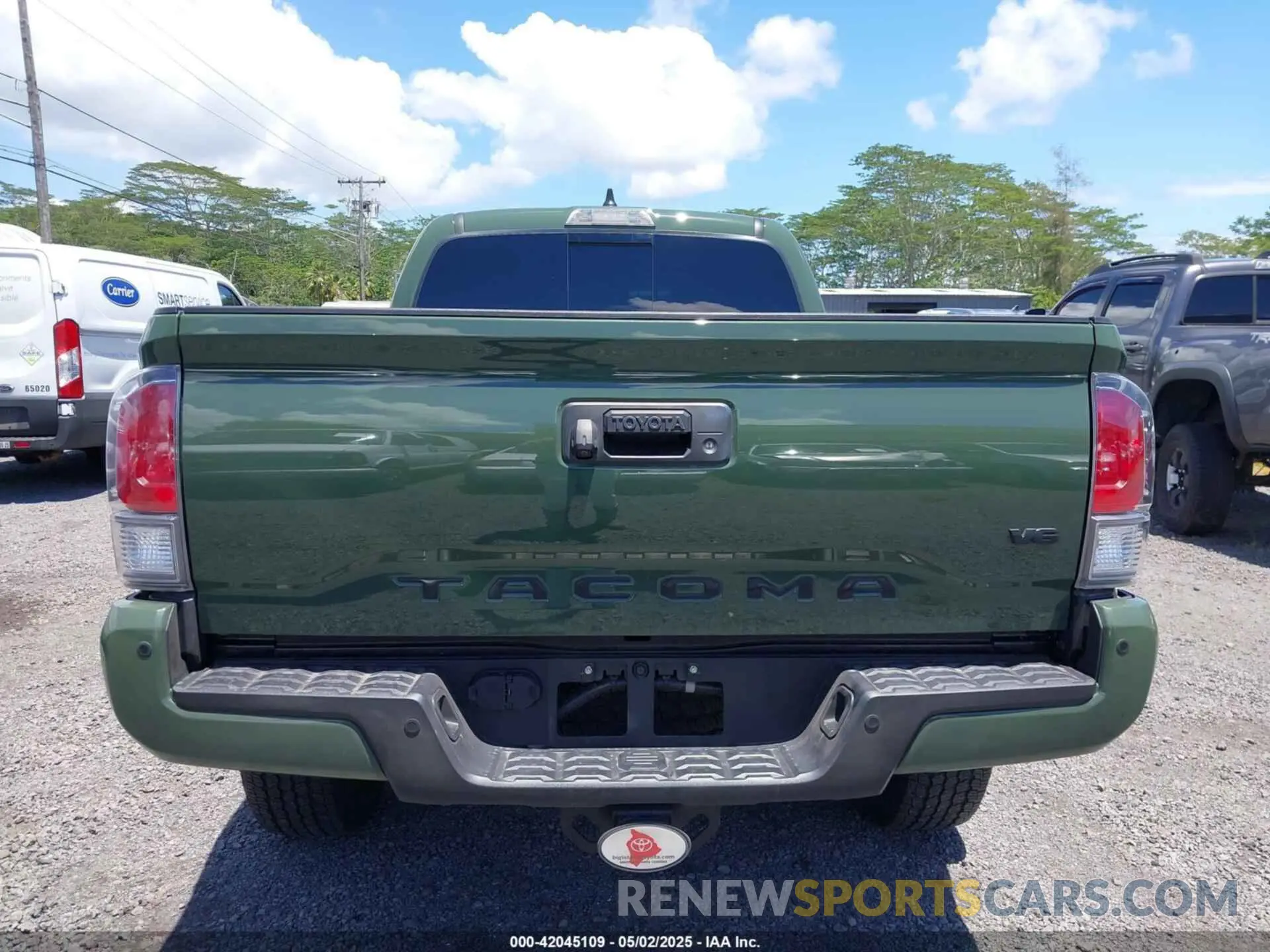 17 fotografías del automóvil dañado 3TYDZ5BN8NT010331 TOYOTA TACOMA 2022