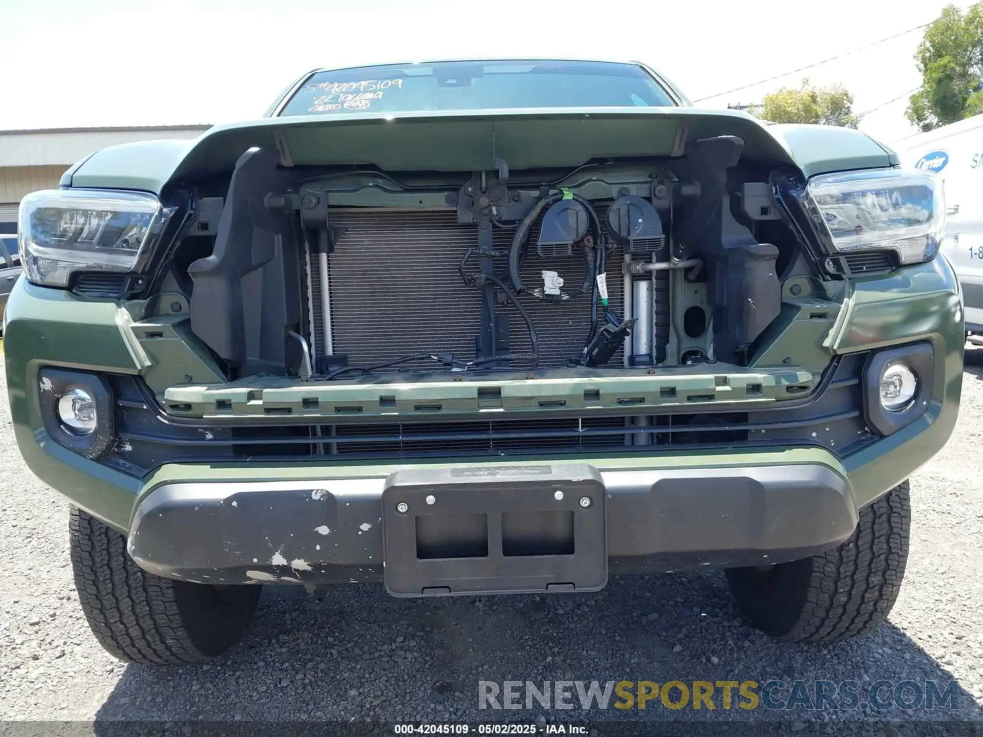 6 fotografías del automóvil dañado 3TYDZ5BN8NT010331 TOYOTA TACOMA 2022