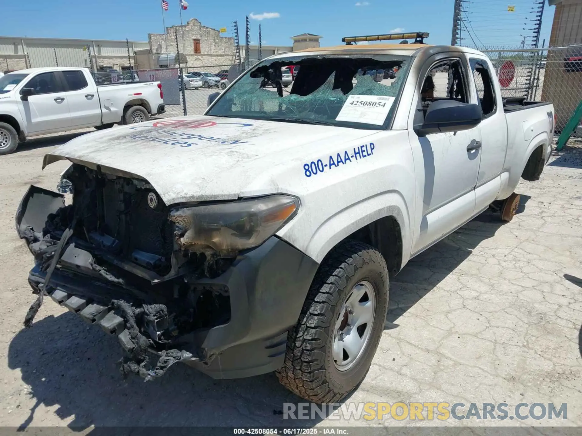 2 fotografías del automóvil dañado 3TYRX5GN2NT049596 TOYOTA TACOMA 2022