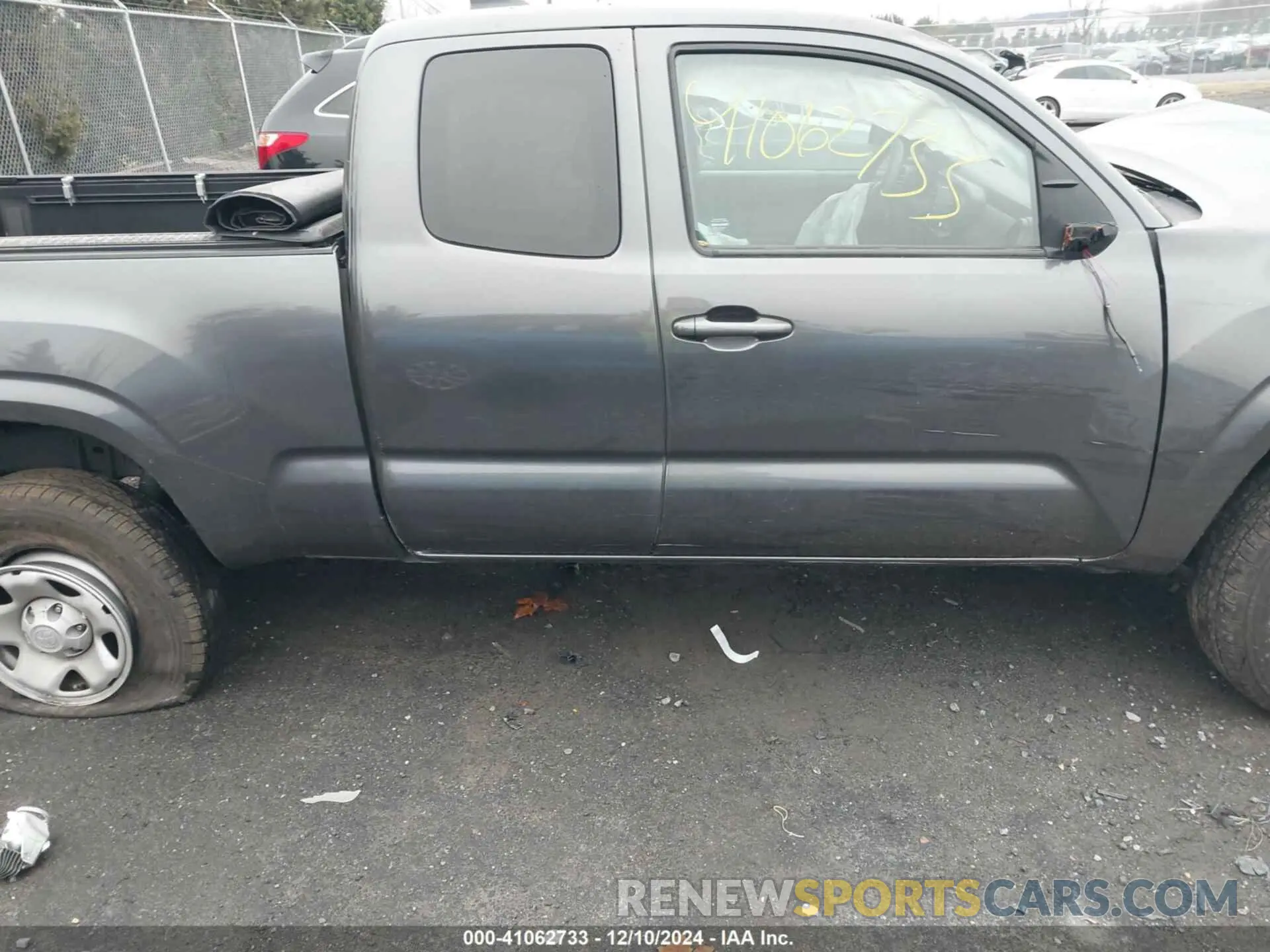 14 fotografías del automóvil dañado 3TYRX5GN3NT065354 TOYOTA TACOMA 2022