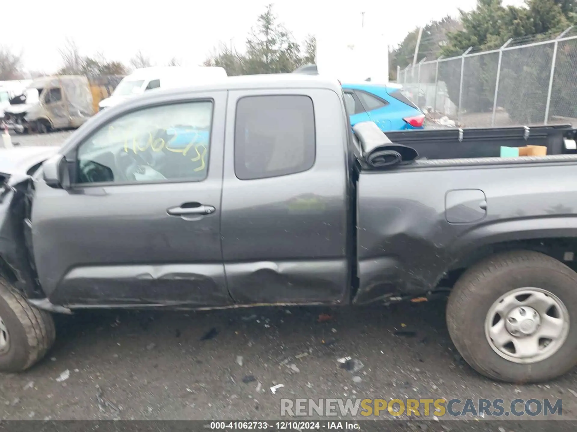 15 fotografías del automóvil dañado 3TYRX5GN3NT065354 TOYOTA TACOMA 2022