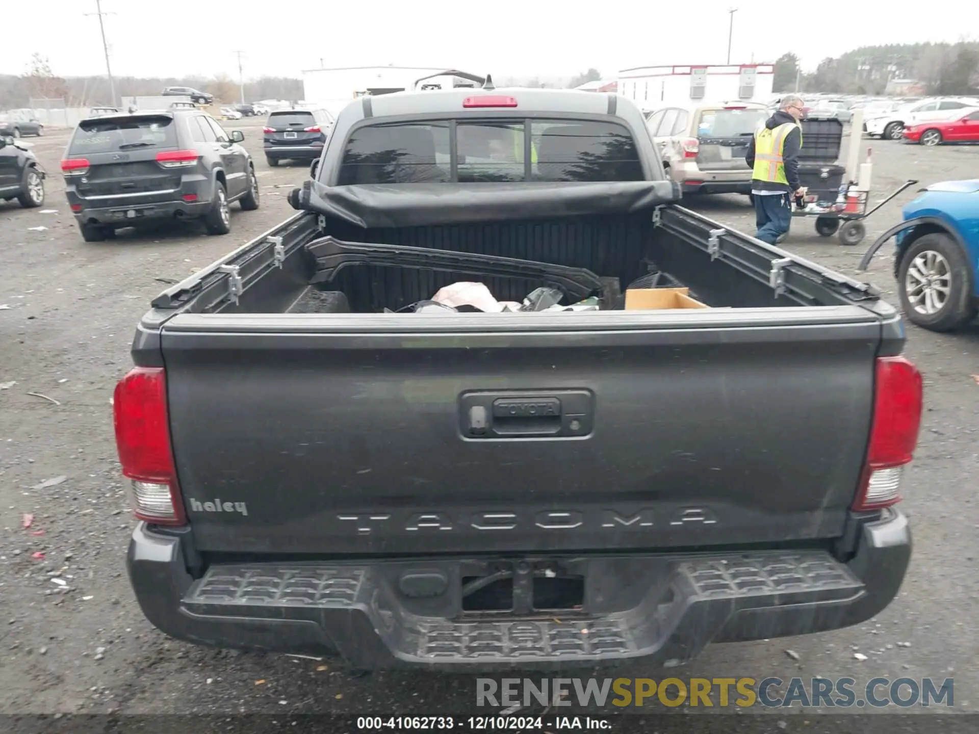 17 fotografías del automóvil dañado 3TYRX5GN3NT065354 TOYOTA TACOMA 2022