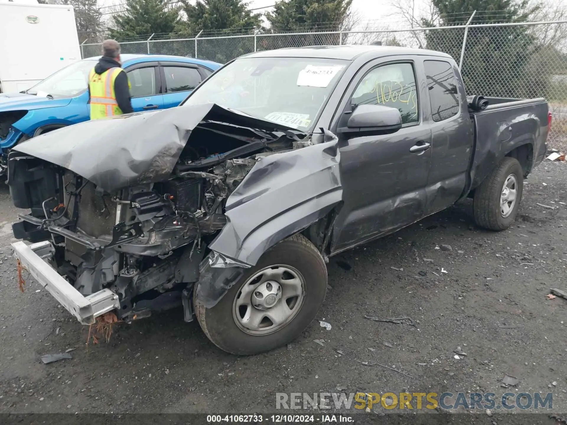 2 fotografías del automóvil dañado 3TYRX5GN3NT065354 TOYOTA TACOMA 2022