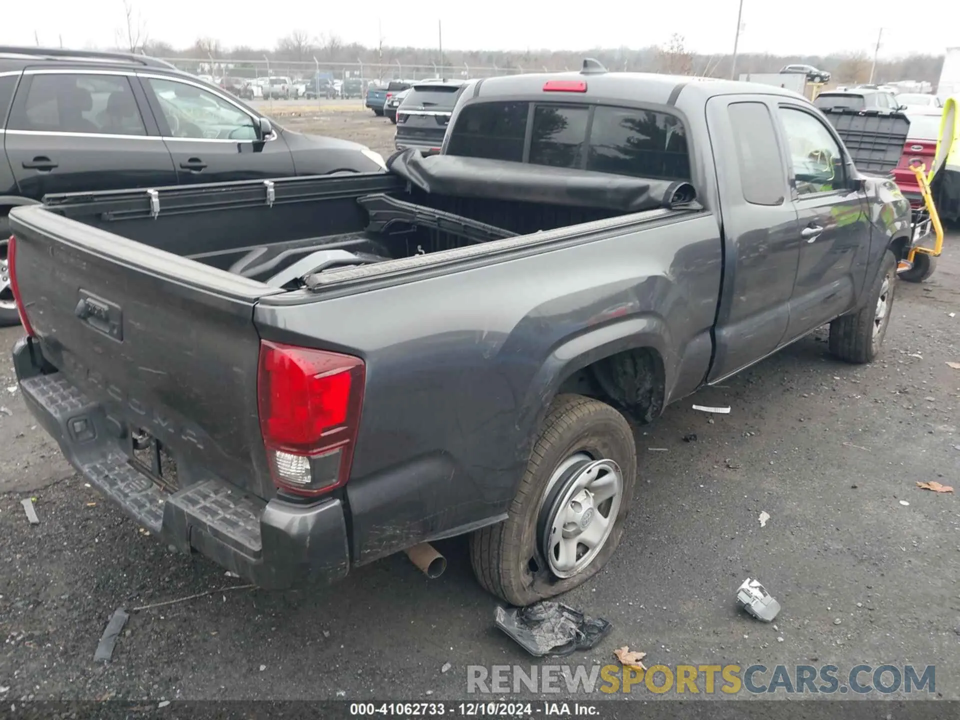 4 fotografías del automóvil dañado 3TYRX5GN3NT065354 TOYOTA TACOMA 2022