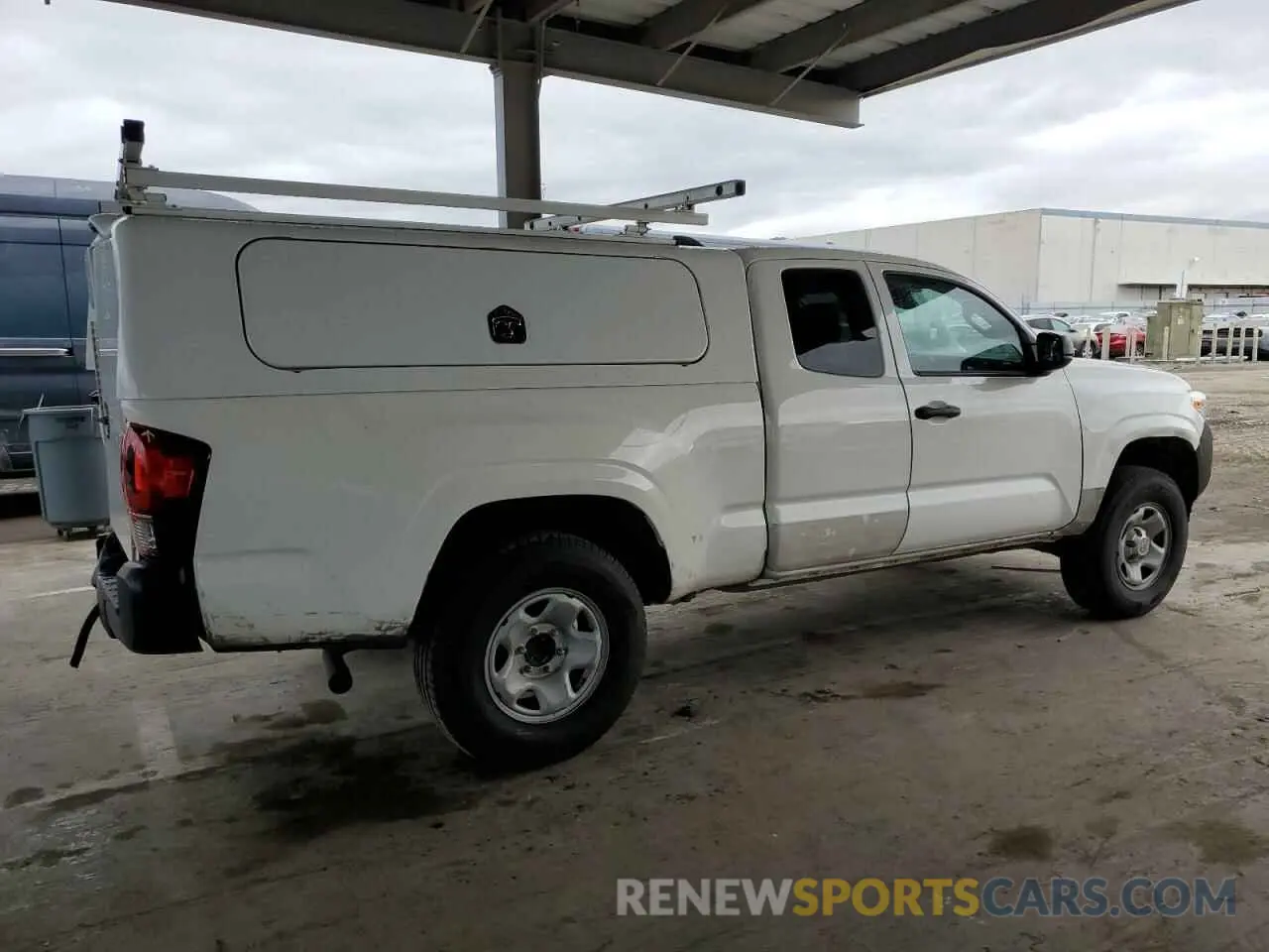 3 fotografías del automóvil dañado 3TYRX5GN6NT043364 TOYOTA TACOMA 2022