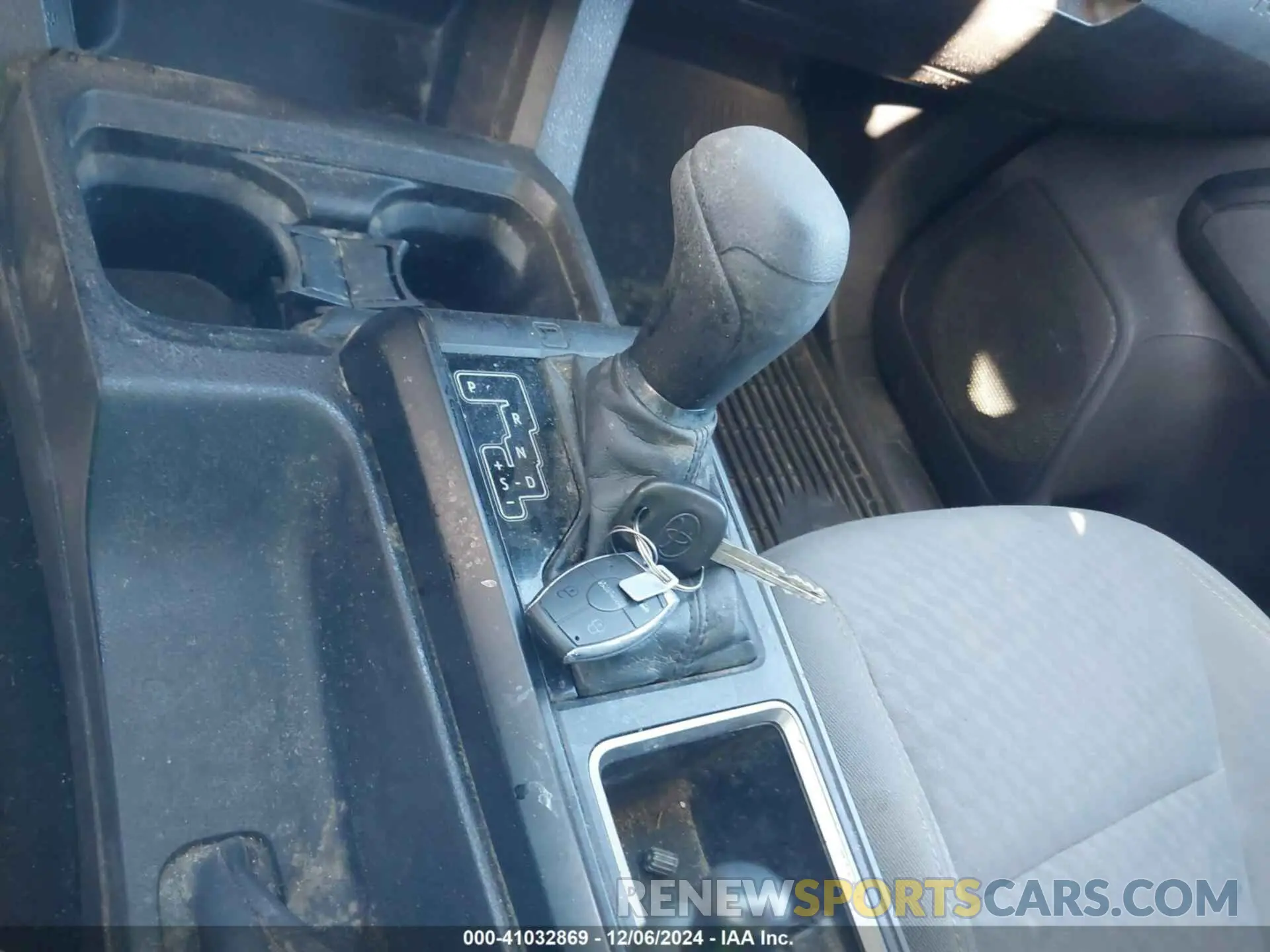 11 fotografías del automóvil dañado 3TYRX5GN7NT054969 TOYOTA TACOMA 2022