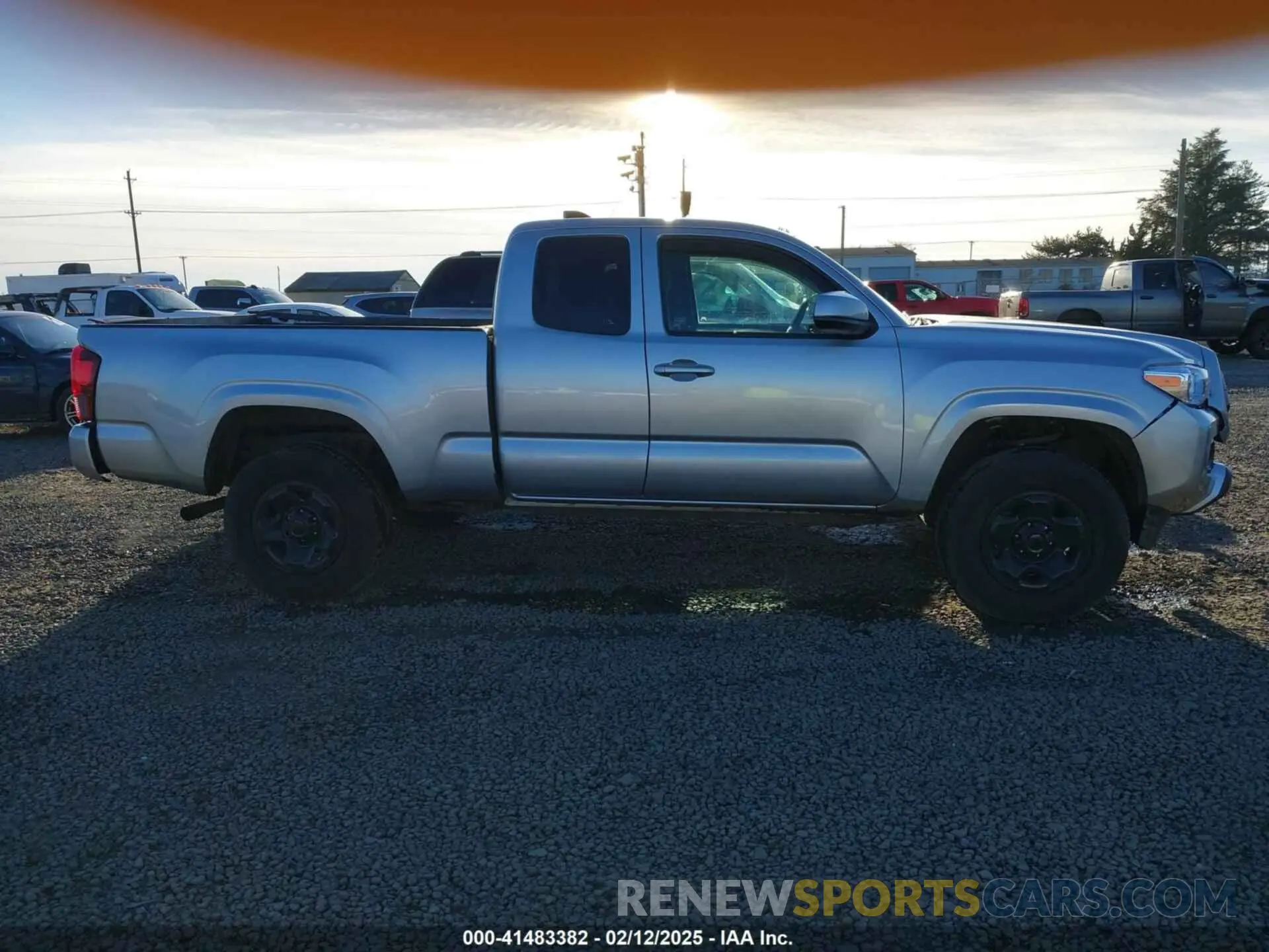 13 fotografías del automóvil dañado 3TYRX5GN9NT053726 TOYOTA TACOMA 2022