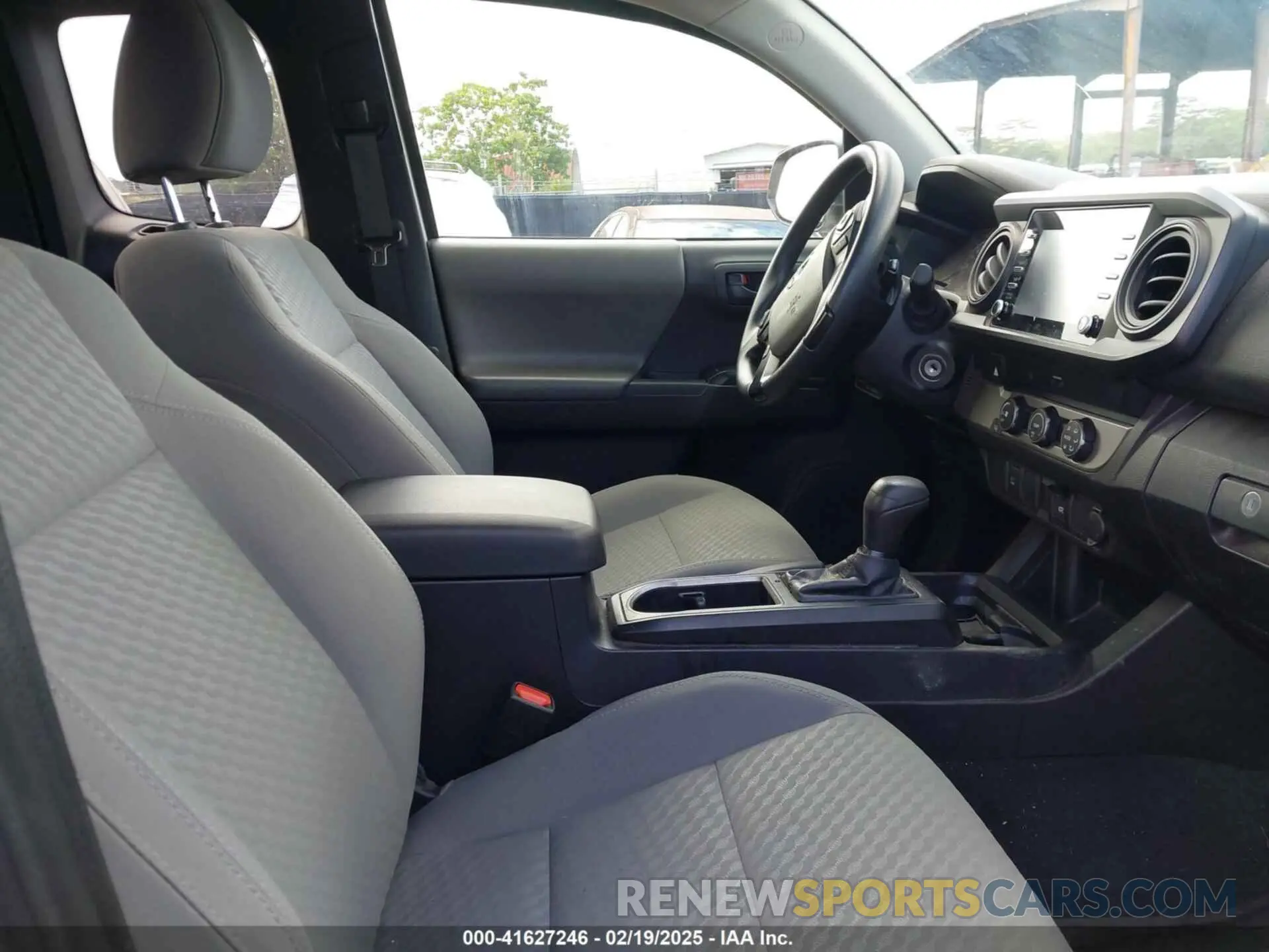 5 fotografías del automóvil dañado 3TYRX5GNXNT040452 TOYOTA TACOMA 2022