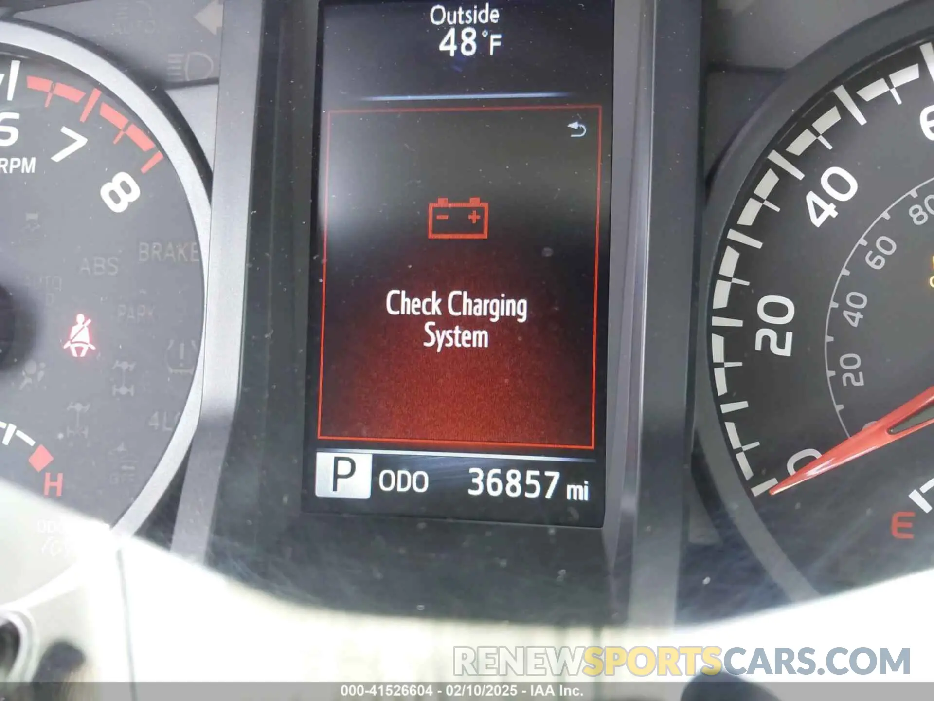 15 fotografías del automóvil dañado 3TYRZ5CN3NT023606 TOYOTA TACOMA 2022