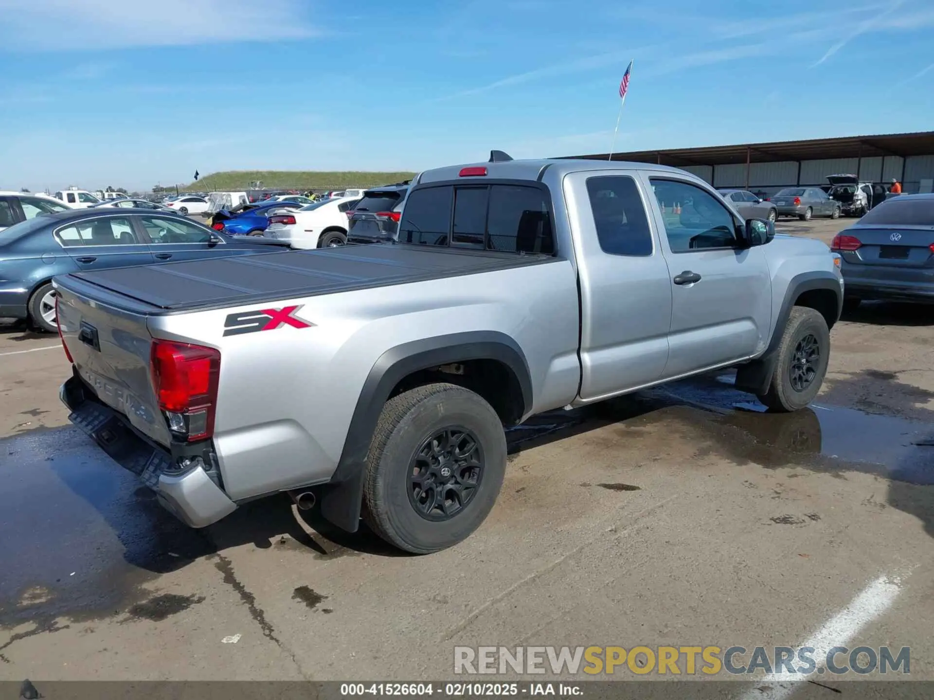 4 fotografías del automóvil dañado 3TYRZ5CN3NT023606 TOYOTA TACOMA 2022