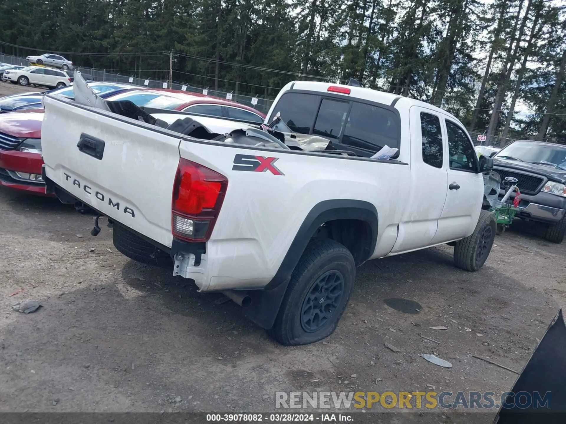 4 fotografías del automóvil dañado 3TYRZ5CN6NT016293 TOYOTA TACOMA 2022