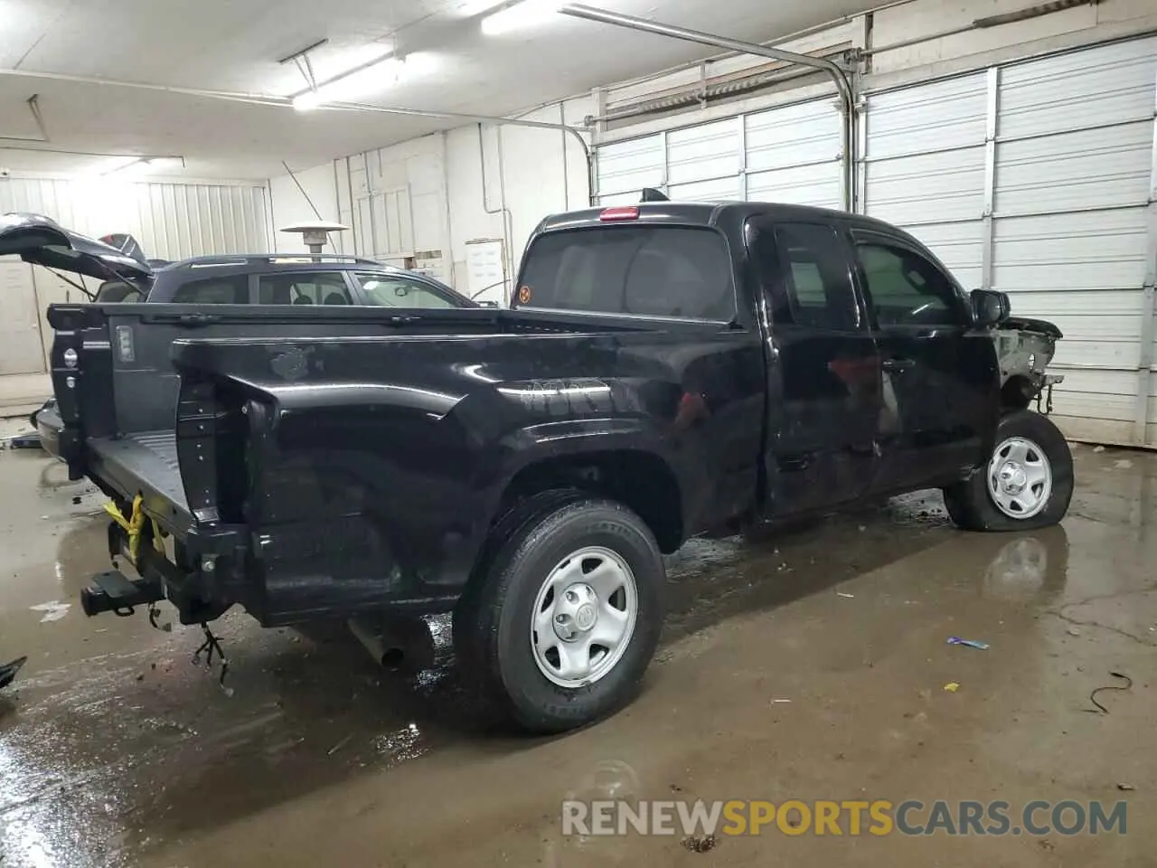 3 fotografías del automóvil dañado 3TYSX5EN0NT013216 TOYOTA TACOMA 2022
