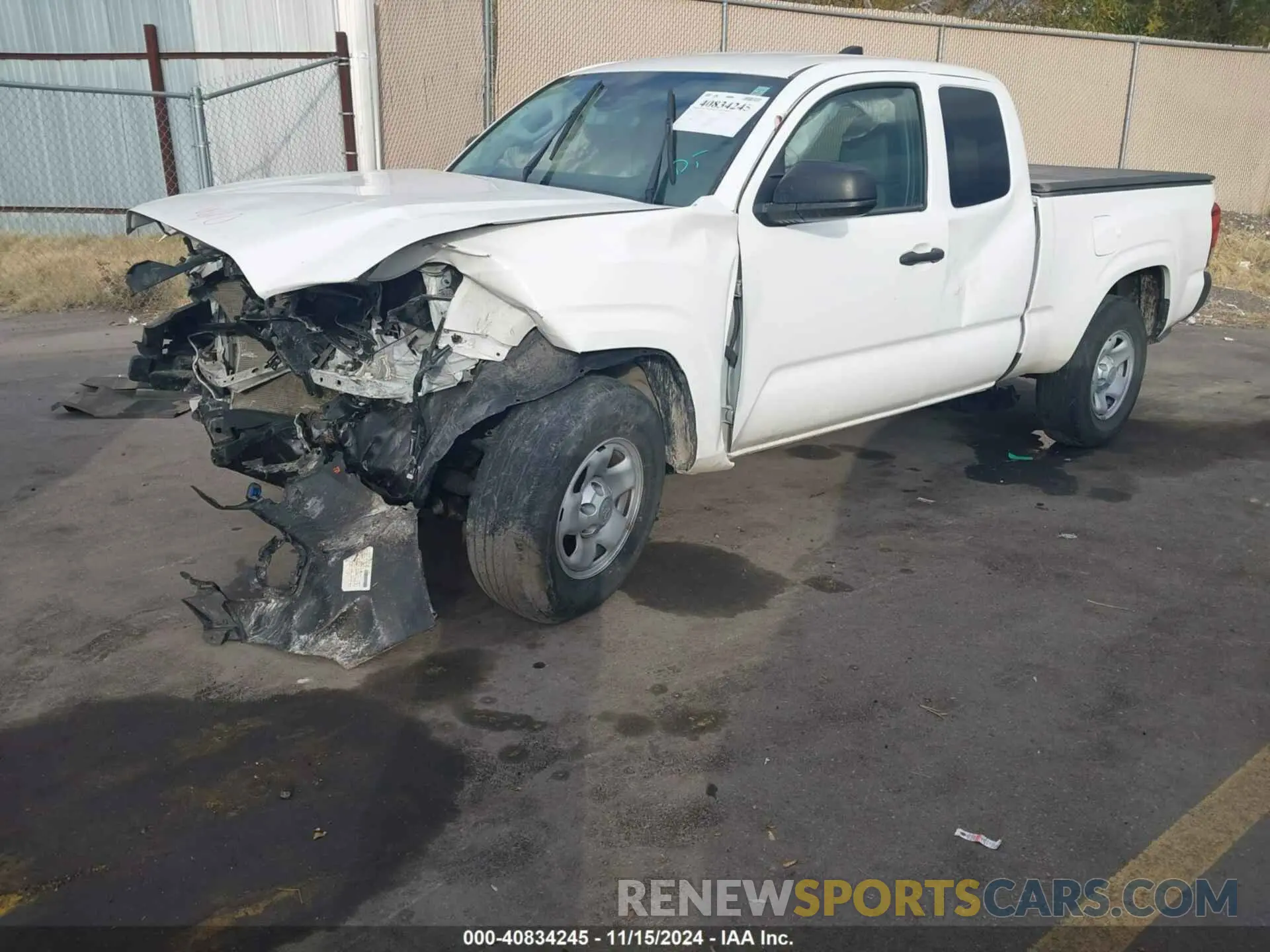 2 fotografías del automóvil dañado 3TYSX5EN2NT013881 TOYOTA TACOMA 2022