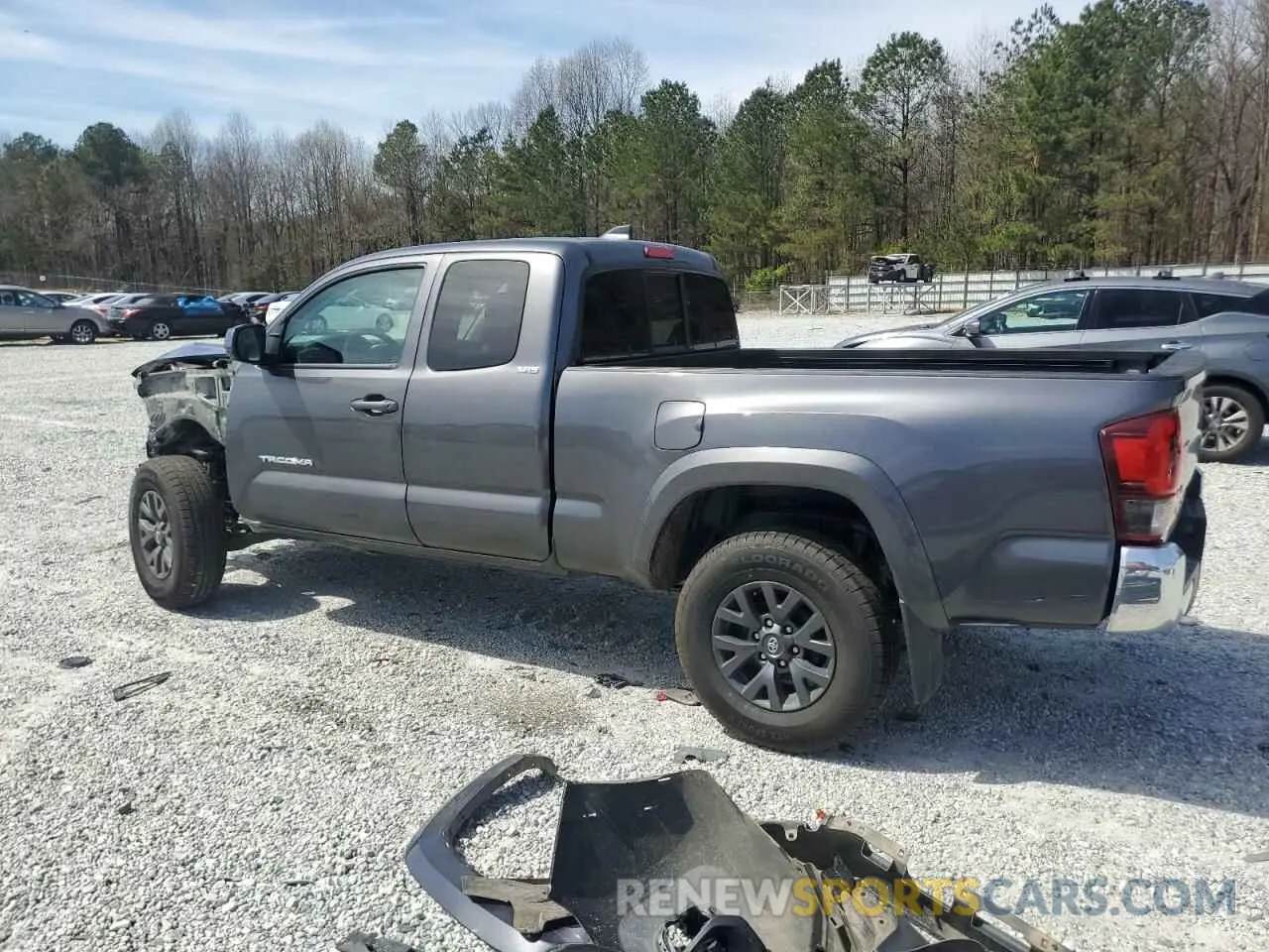 2 fotografías del automóvil dañado 3TYSX5EN4NT016636 TOYOTA TACOMA 2022