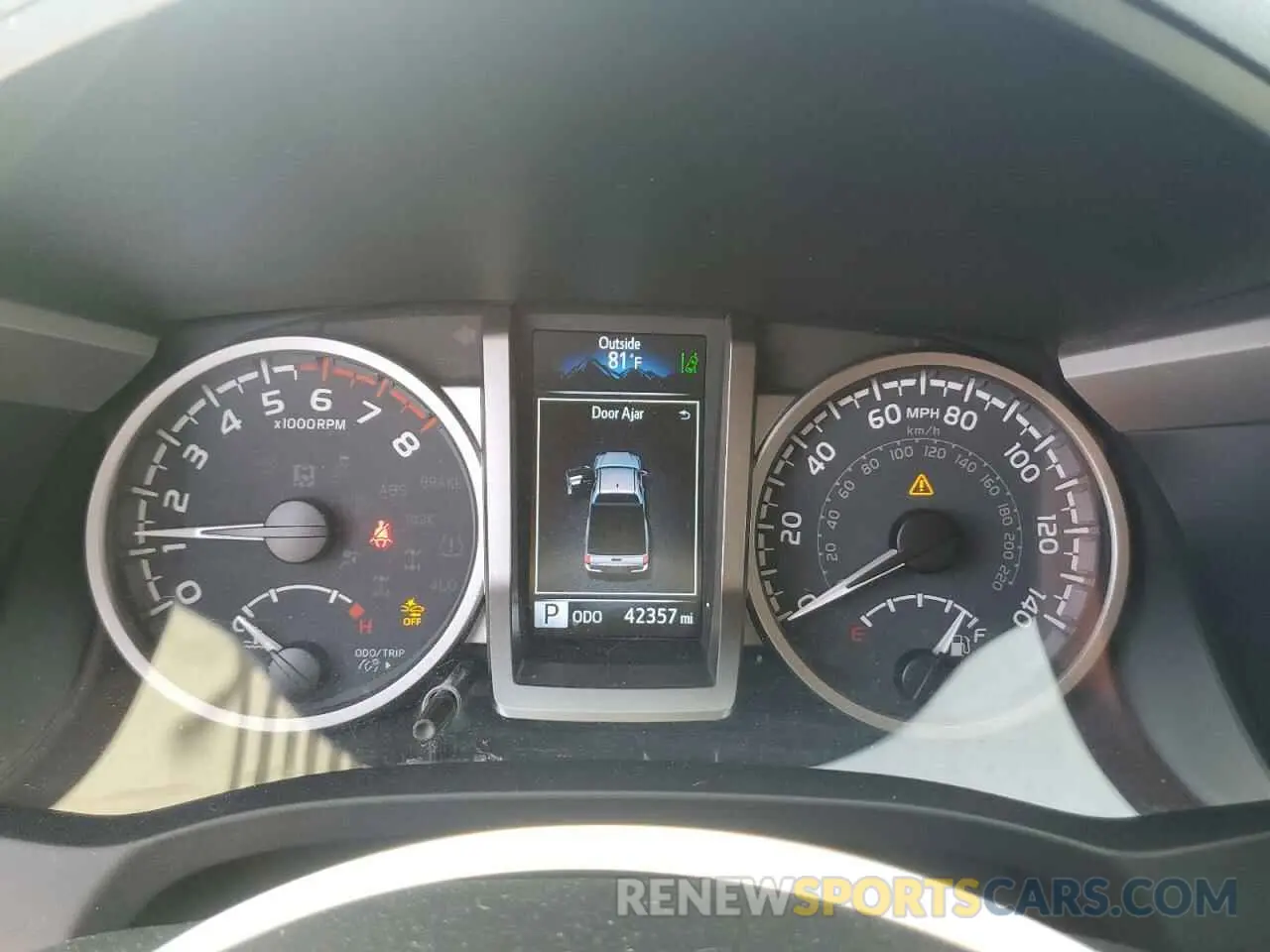 9 fotografías del automóvil dañado 3TYSX5EN4NT016636 TOYOTA TACOMA 2022