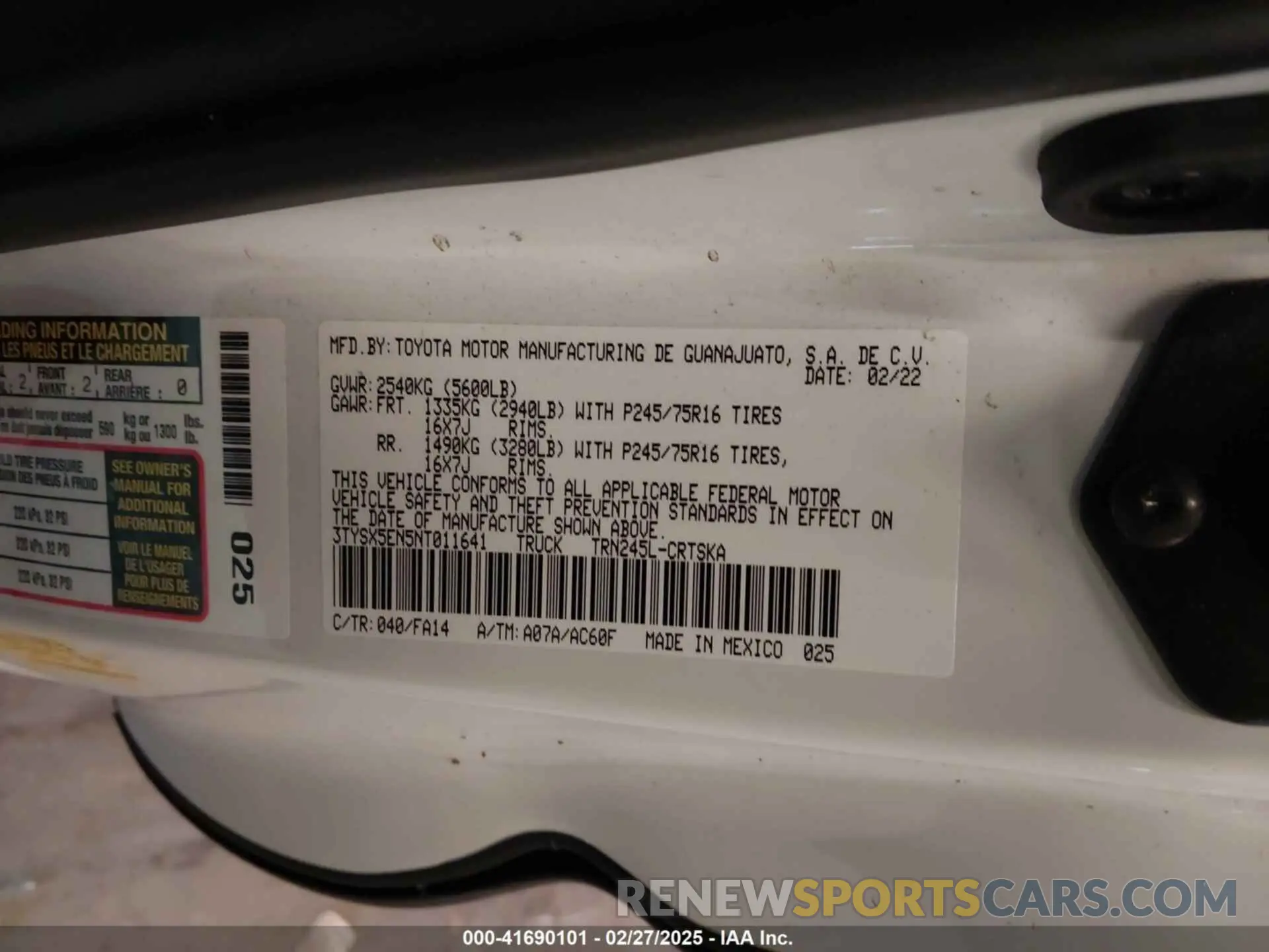 9 fotografías del automóvil dañado 3TYSX5EN5NT011641 TOYOTA TACOMA 2022