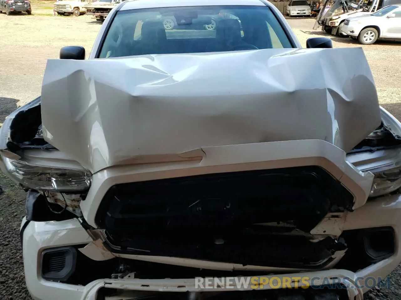 11 fotografías del automóvil dañado 3TYSX5EN6NT010529 TOYOTA TACOMA 2022