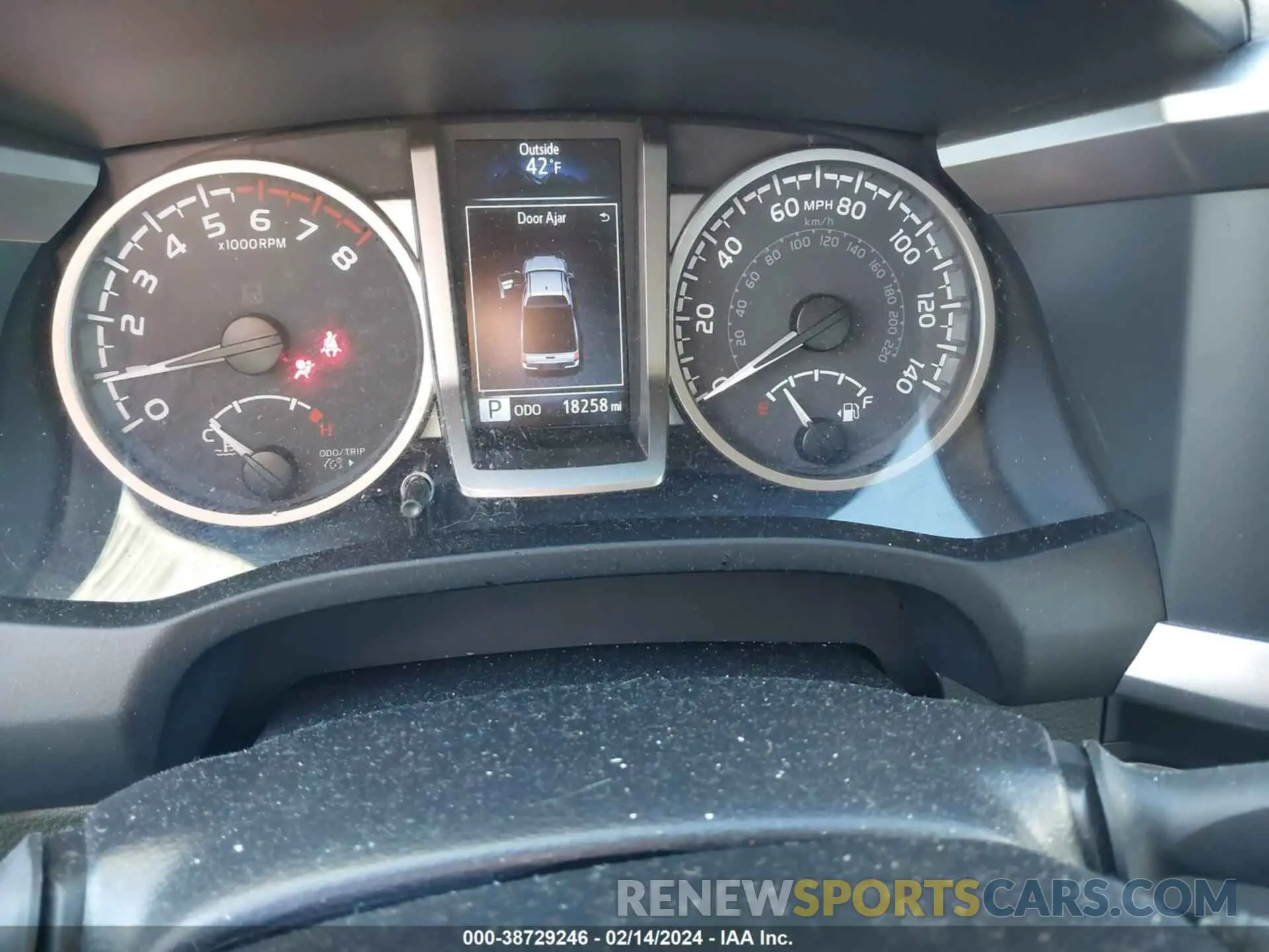 7 fotografías del automóvil dañado 3TYSX5EN7NT013276 TOYOTA TACOMA 2022
