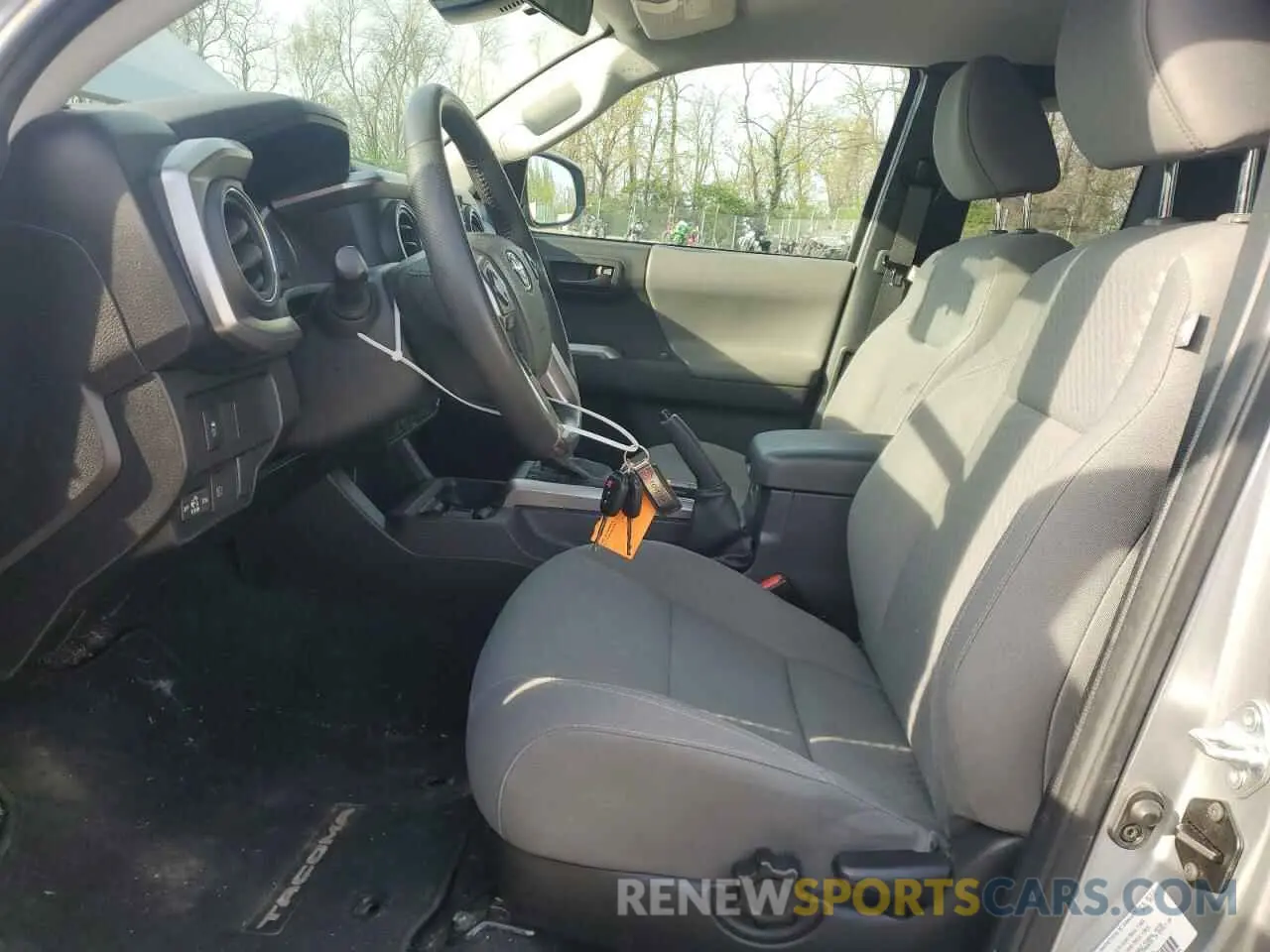 7 fotografías del automóvil dañado 3TYSX5EN7NT013357 TOYOTA TACOMA 2022