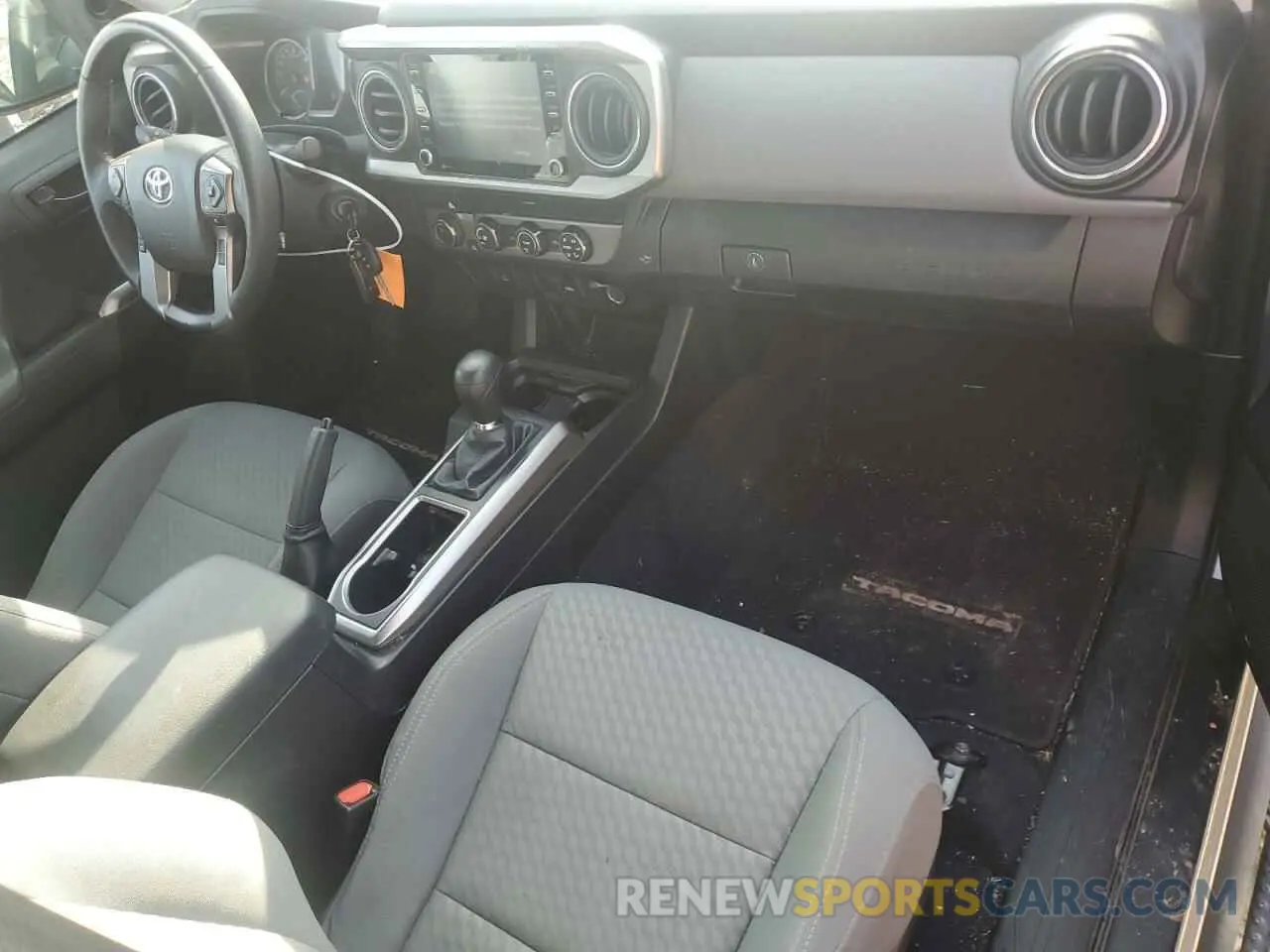 8 fotografías del automóvil dañado 3TYSX5EN7NT013357 TOYOTA TACOMA 2022