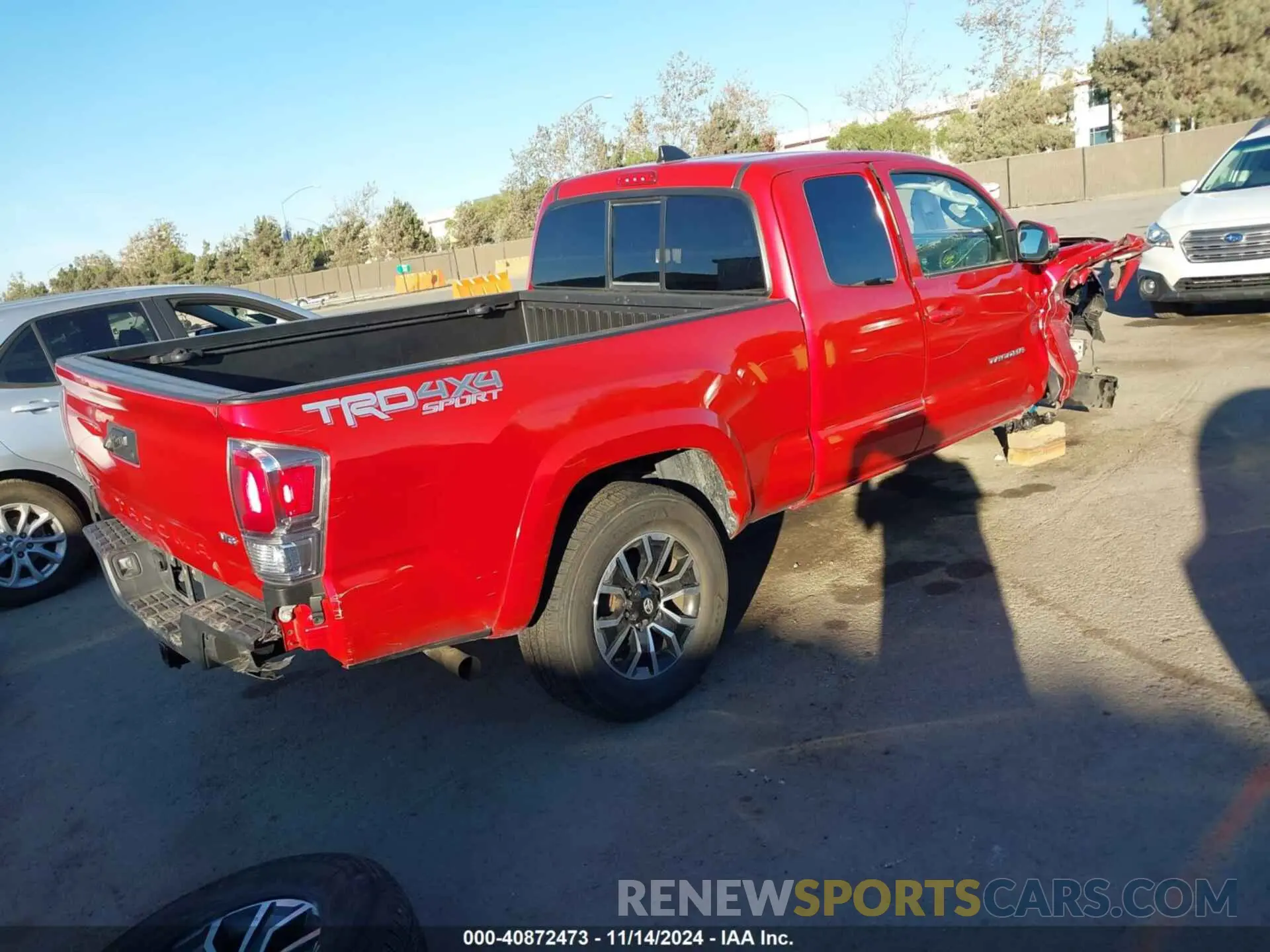 4 fotografías del automóvil dañado 3TYSZ5AN2NT074373 TOYOTA TACOMA 2022
