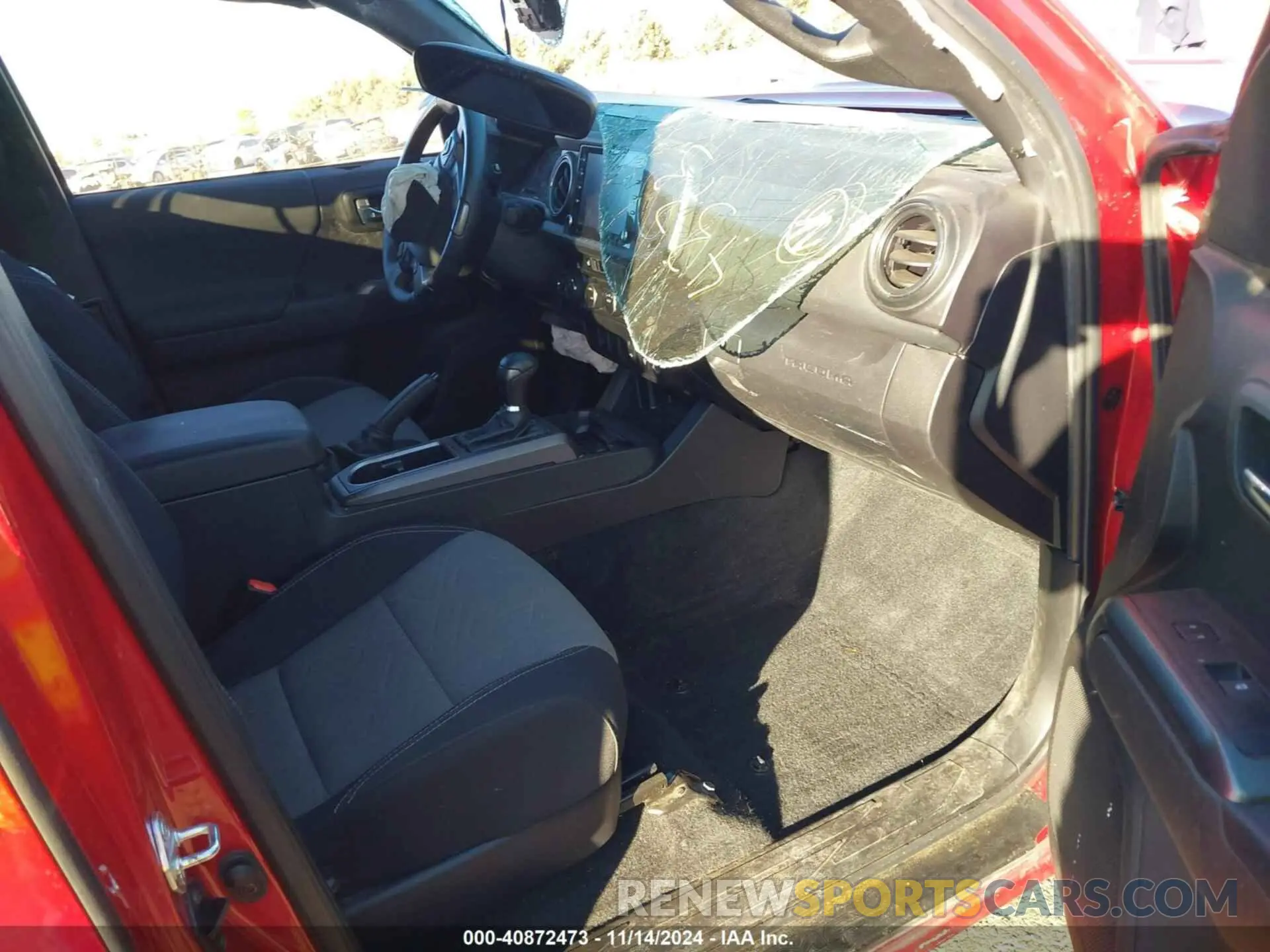 5 fotografías del automóvil dañado 3TYSZ5AN2NT074373 TOYOTA TACOMA 2022