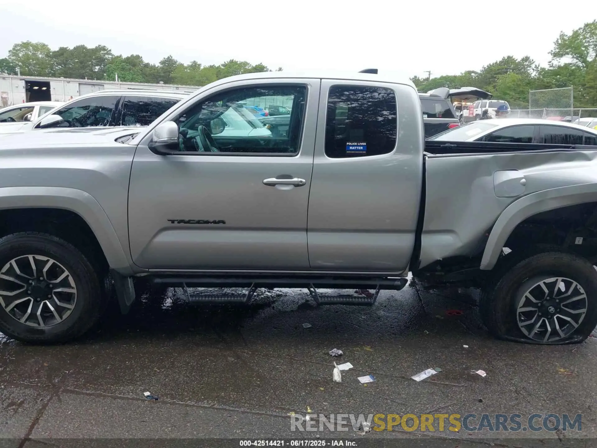 14 fotografías del automóvil dañado 3TYSZ5AN3NT067786 TOYOTA TACOMA 2022