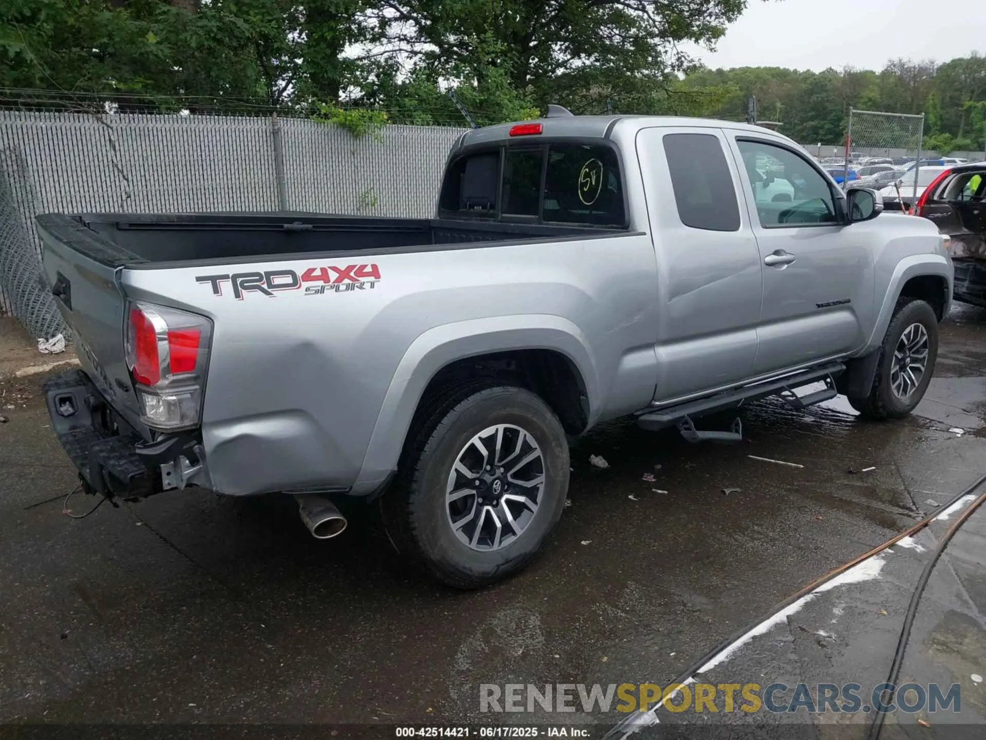 4 fotografías del automóvil dañado 3TYSZ5AN3NT067786 TOYOTA TACOMA 2022
