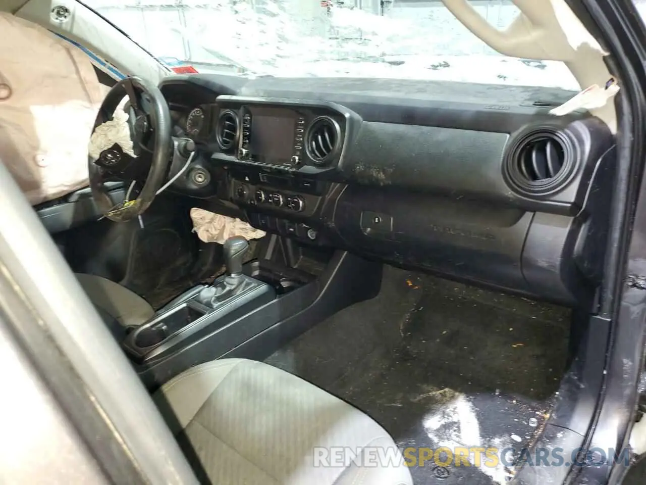8 fotografías del automóvil dañado 3TYSZ5AN5NT062282 TOYOTA TACOMA 2022