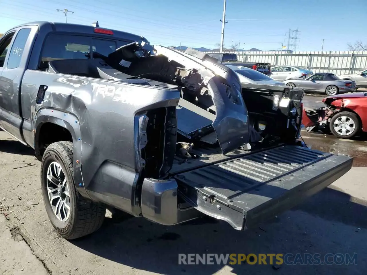 9 fotografías del automóvil dañado 3TYSZ5AN5NT065621 TOYOTA TACOMA 2022
