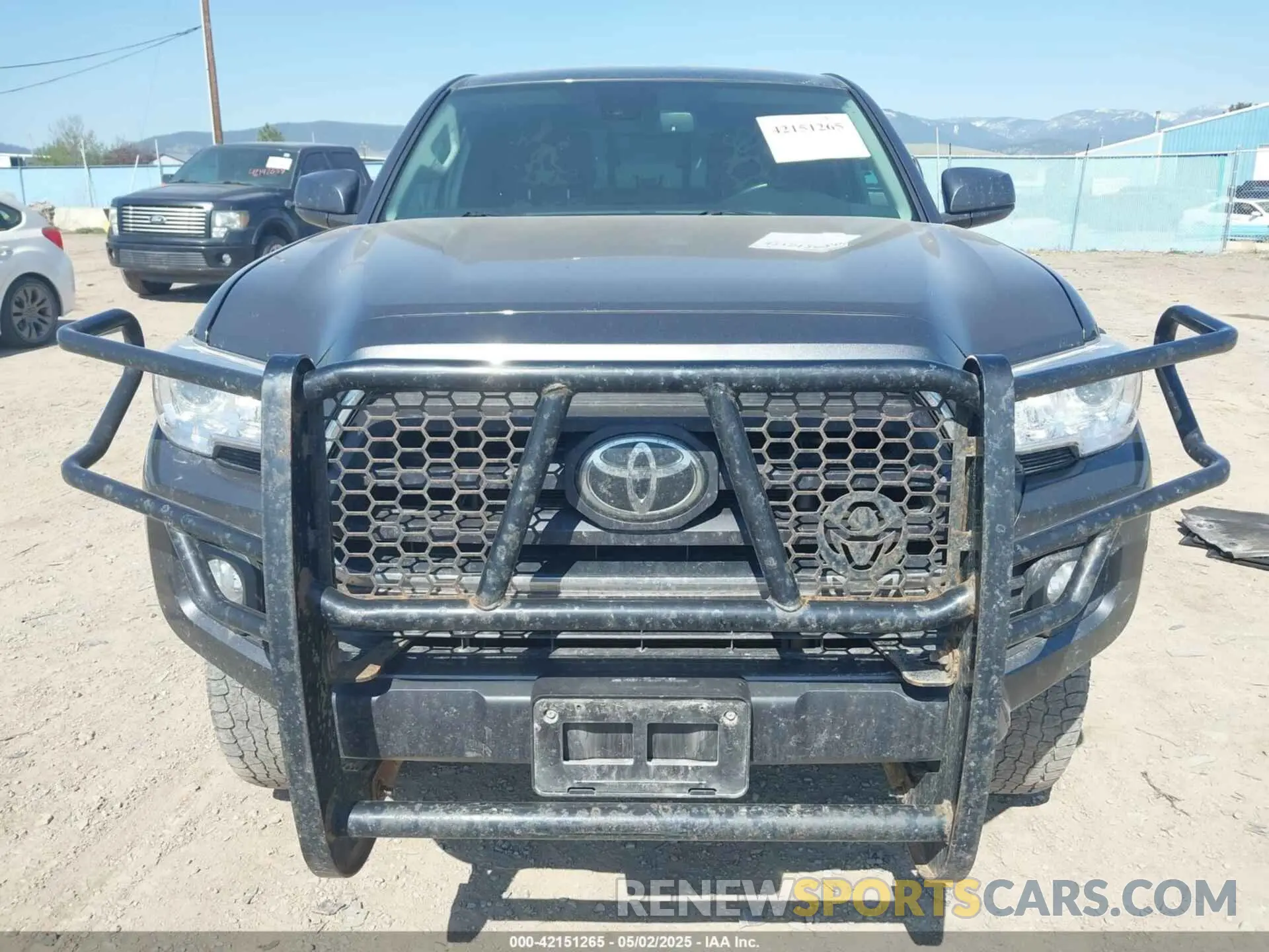 12 fotografías del automóvil dañado 3TYSZ5AN6NT084565 TOYOTA TACOMA 2022