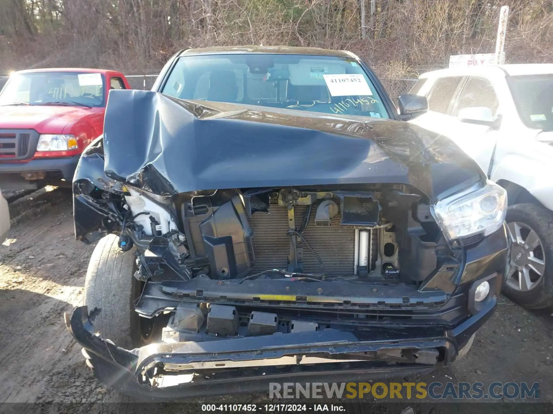 12 fotografías del automóvil dañado 3TYSZ5AN8NT086169 TOYOTA TACOMA 2022
