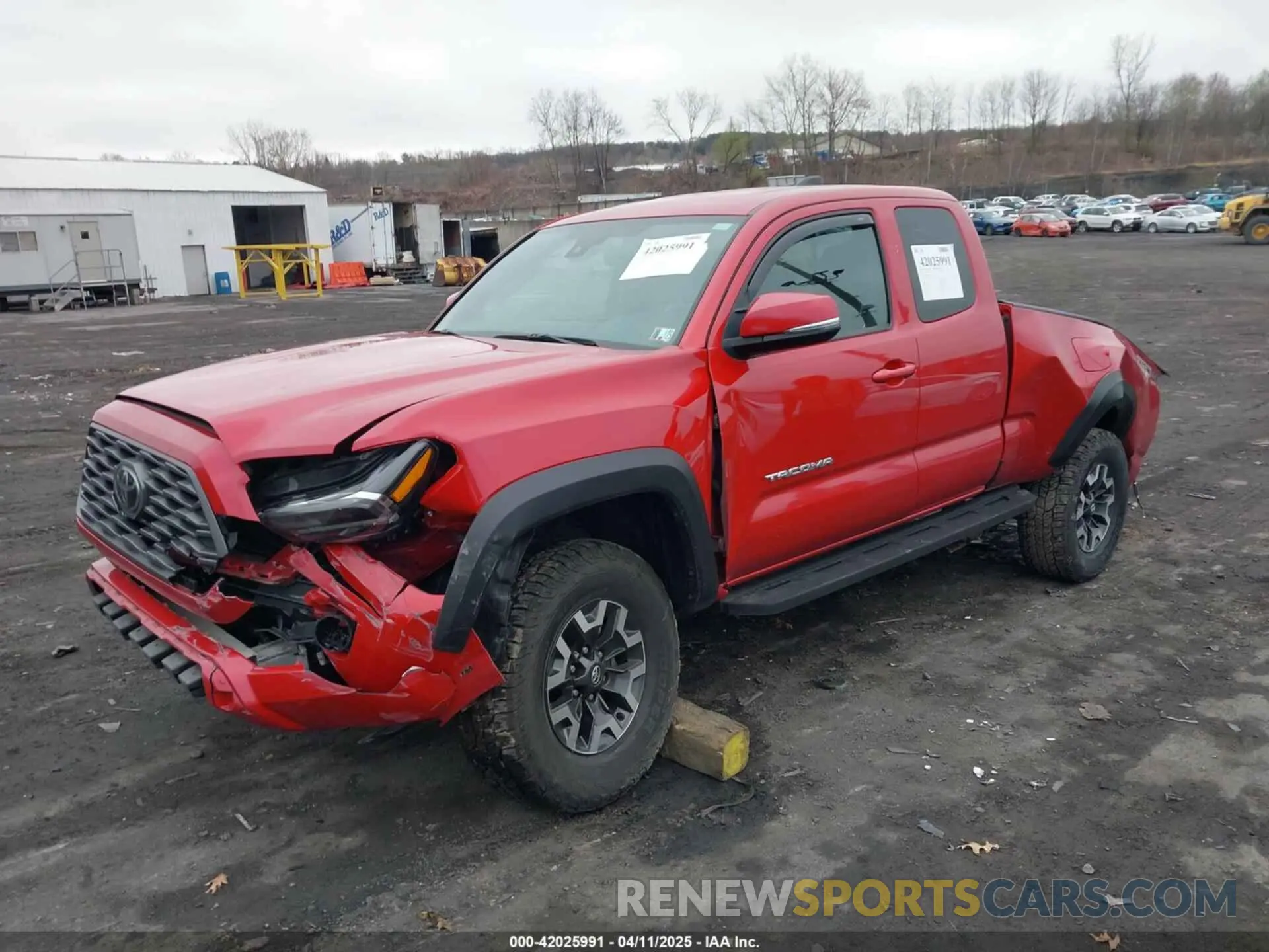 2 fotografías del automóvil dañado 3TYSZ5AN9NT074371 TOYOTA TACOMA 2022
