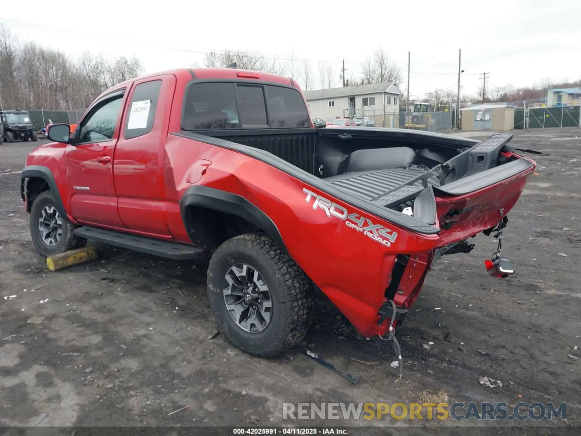 3 fotografías del automóvil dañado 3TYSZ5AN9NT074371 TOYOTA TACOMA 2022