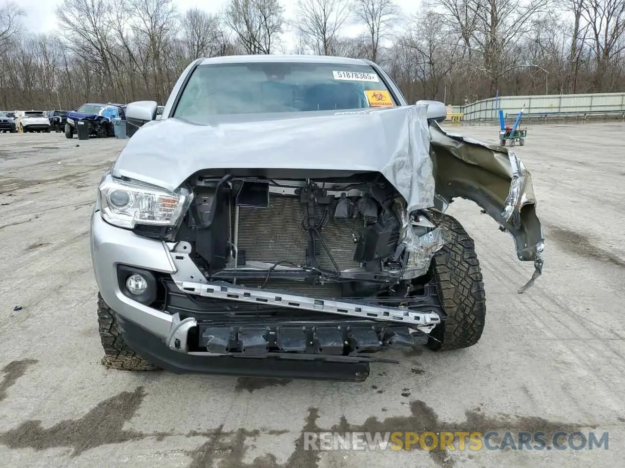 5 fotografías del automóvil dañado 3TMAZ5CN0PM201788 TOYOTA TACOMA 2023