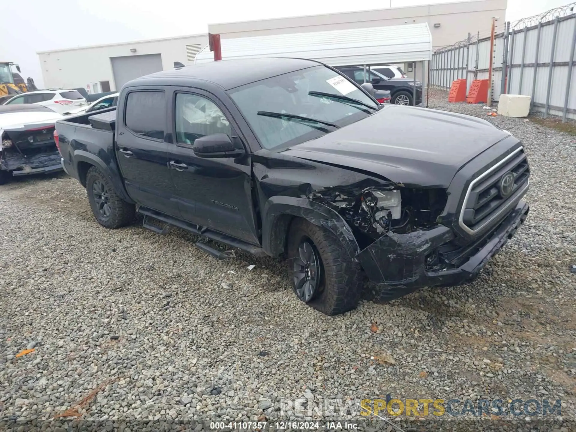 1 fotografías del automóvil dañado 3TMAZ5CN0PM210832 TOYOTA TACOMA 2023