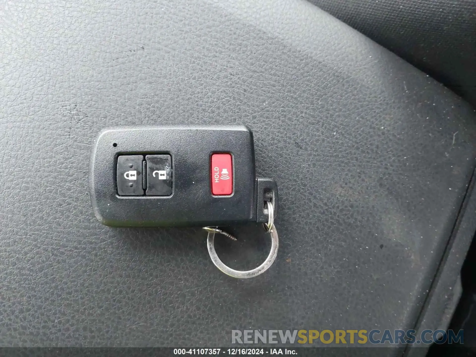 11 fotografías del automóvil dañado 3TMAZ5CN0PM210832 TOYOTA TACOMA 2023