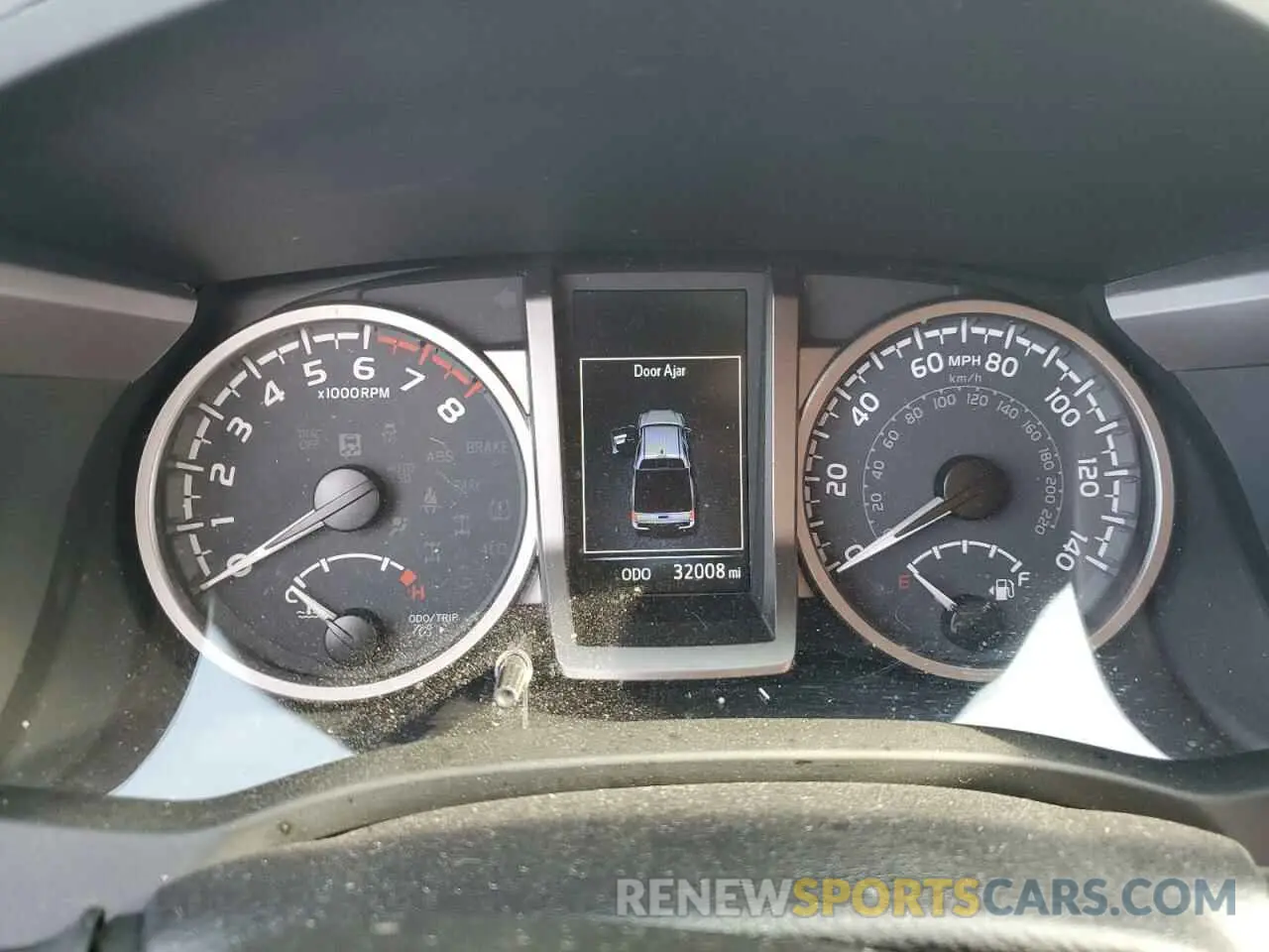 9 fotografías del automóvil dañado 3TMAZ5CN0PM213228 TOYOTA TACOMA 2023