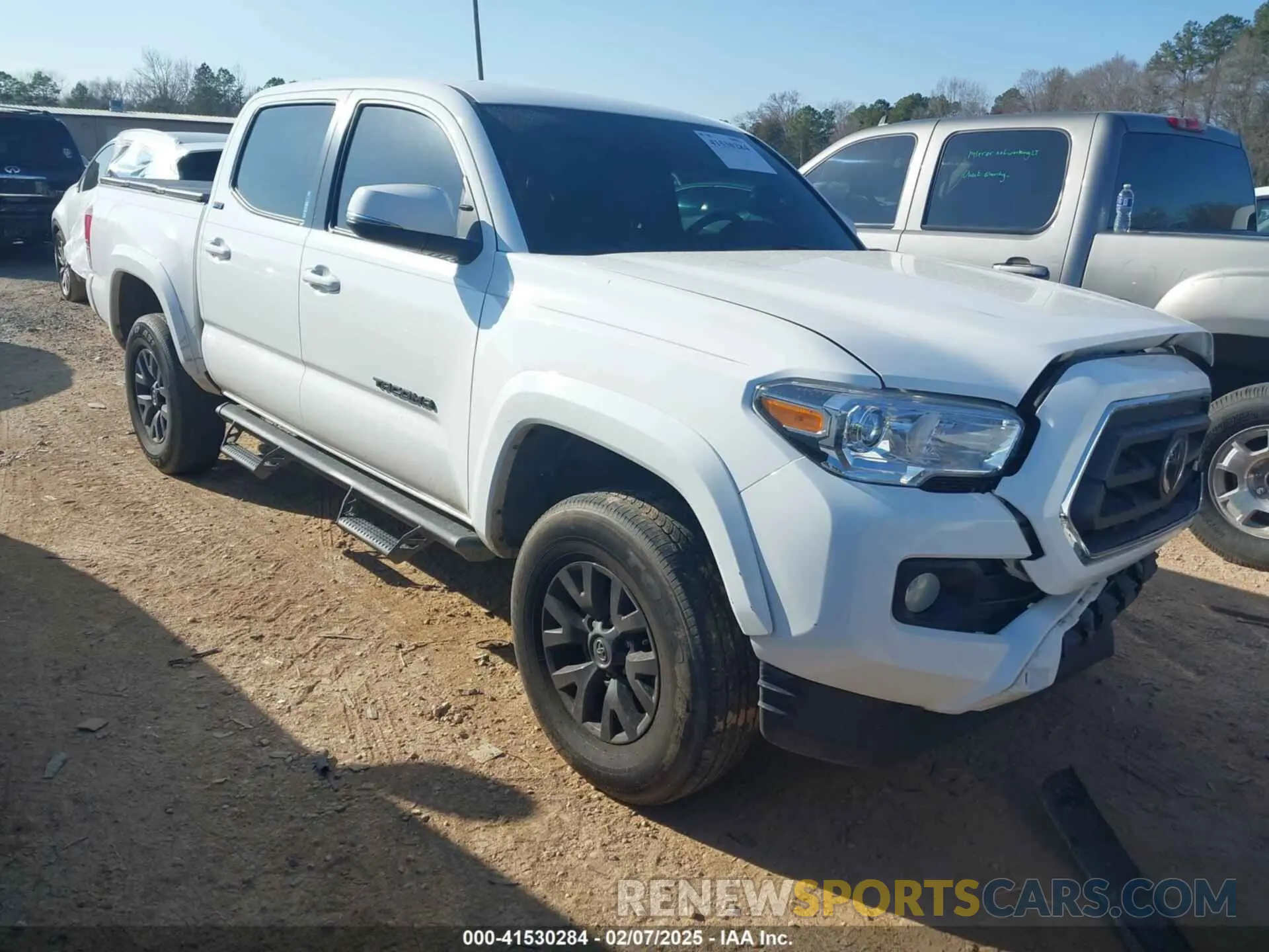 1 fotografías del automóvil dañado 3TMAZ5CN0PM214752 TOYOTA TACOMA 2023