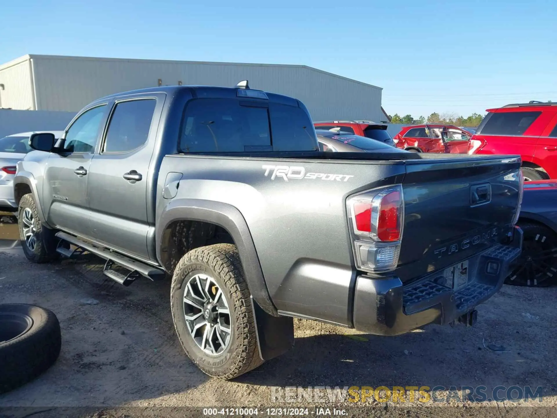 3 fotografías del automóvil dañado 3TMAZ5CN1PM204201 TOYOTA TACOMA 2023