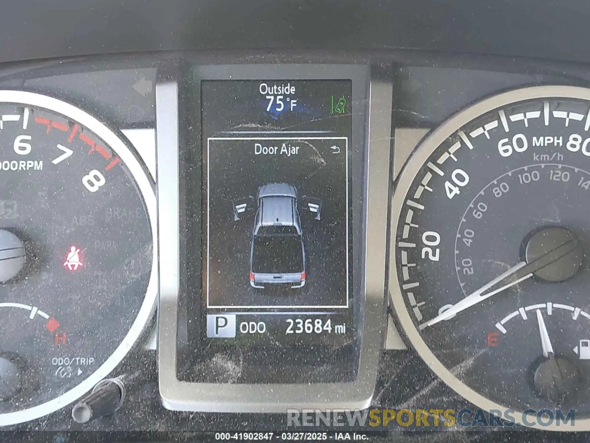 15 fotografías del automóvil dañado 3TMAZ5CN1PM211066 TOYOTA TACOMA 2023