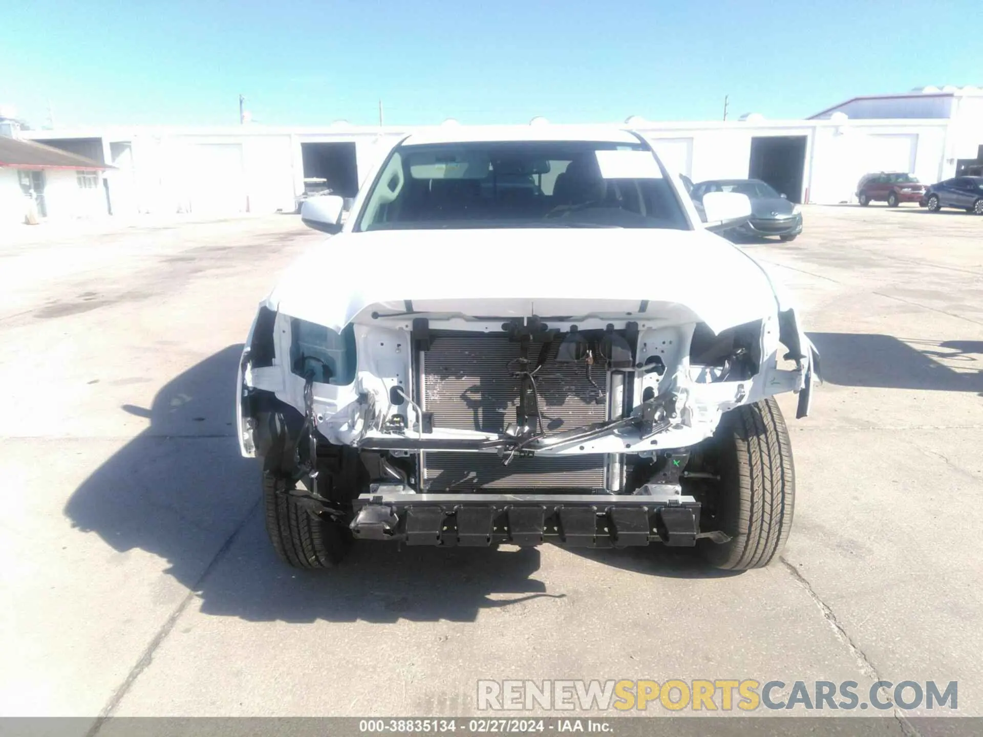 13 fotografías del automóvil dañado 3TMAZ5CN2PM210766 TOYOTA TACOMA 2023
