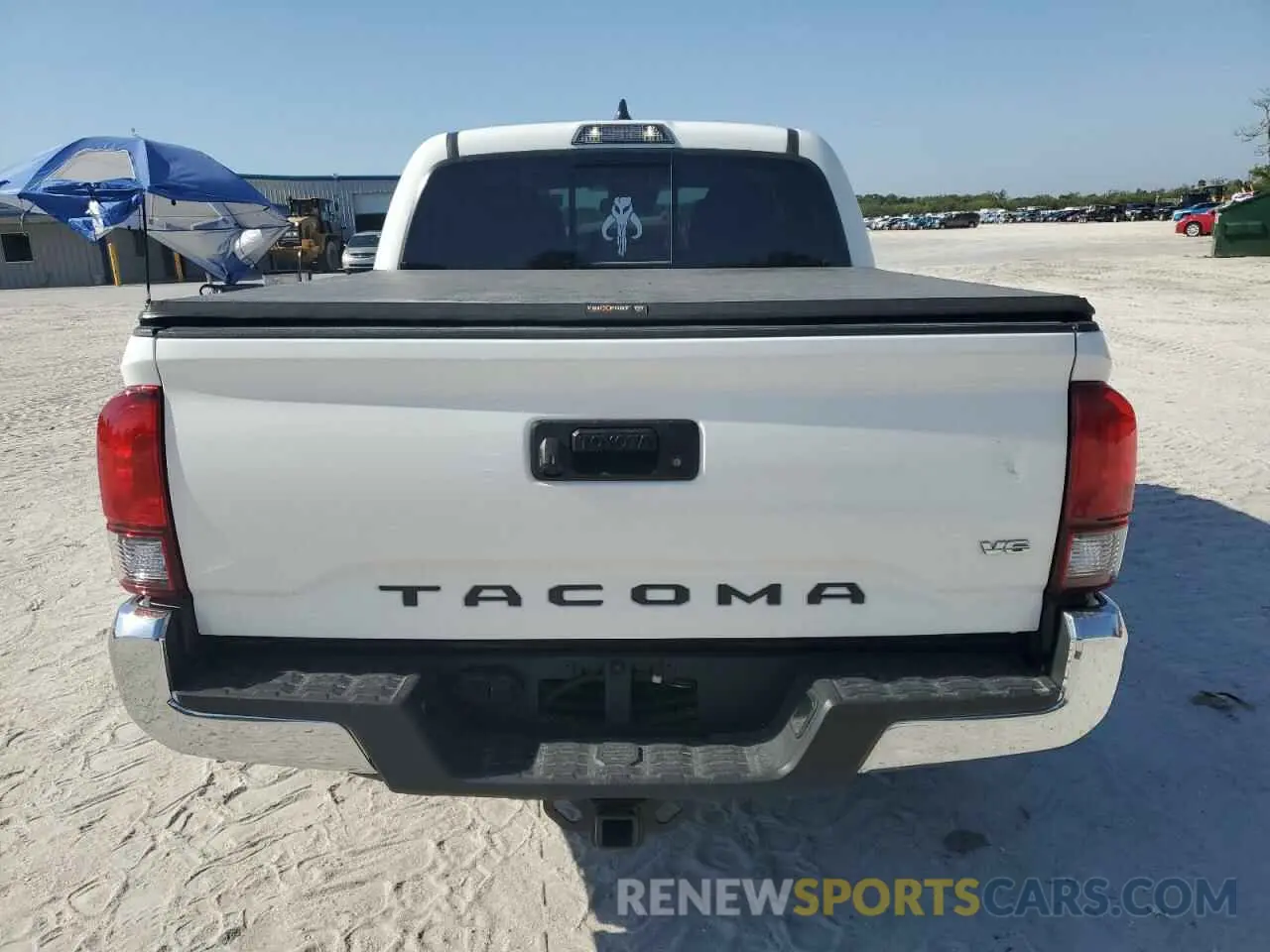 6 fotografías del automóvil dañado 3TMAZ5CN3PM212056 TOYOTA TACOMA 2023