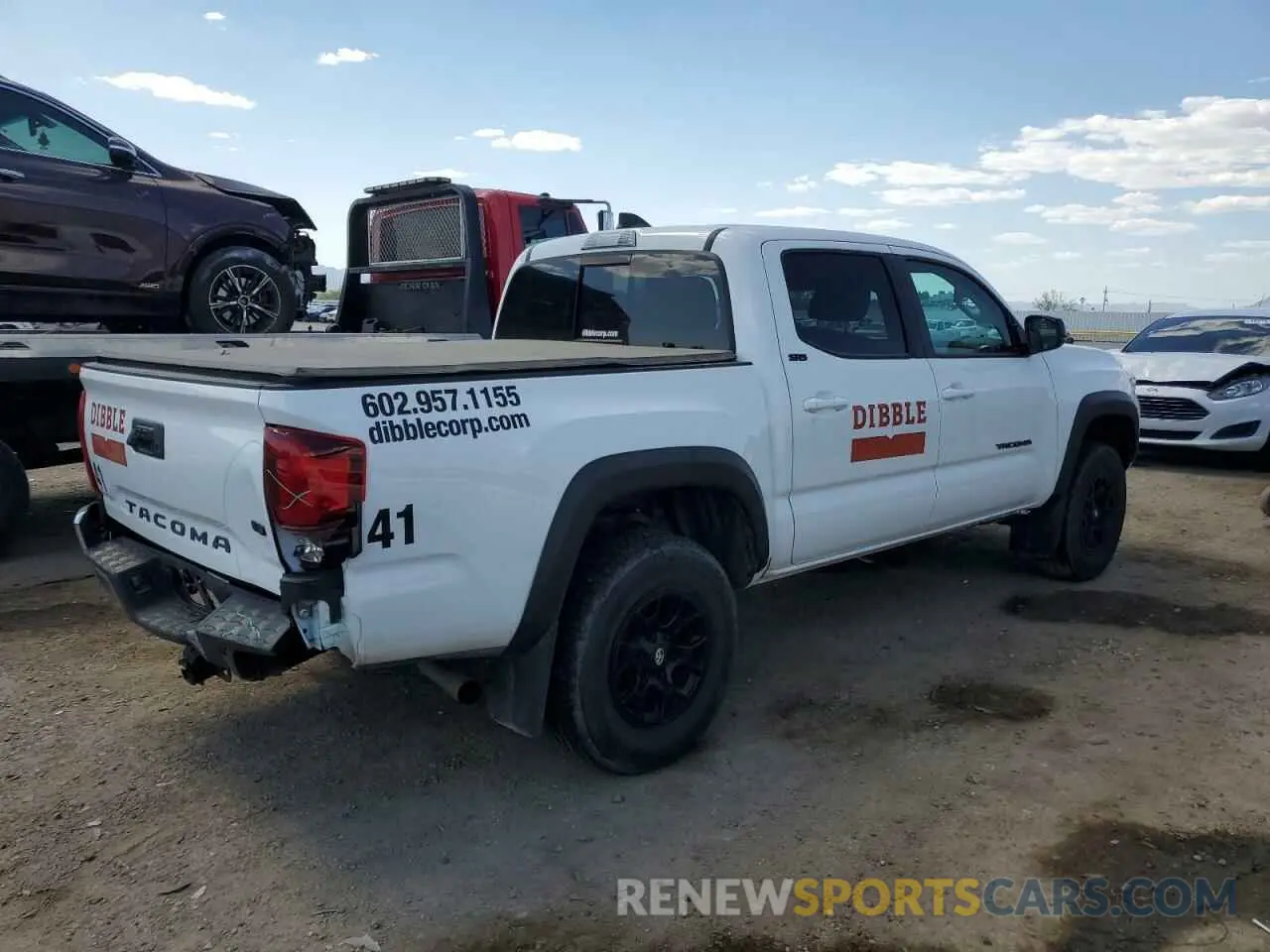 3 fotografías del automóvil dañado 3TMAZ5CN3PM219718 TOYOTA TACOMA 2023